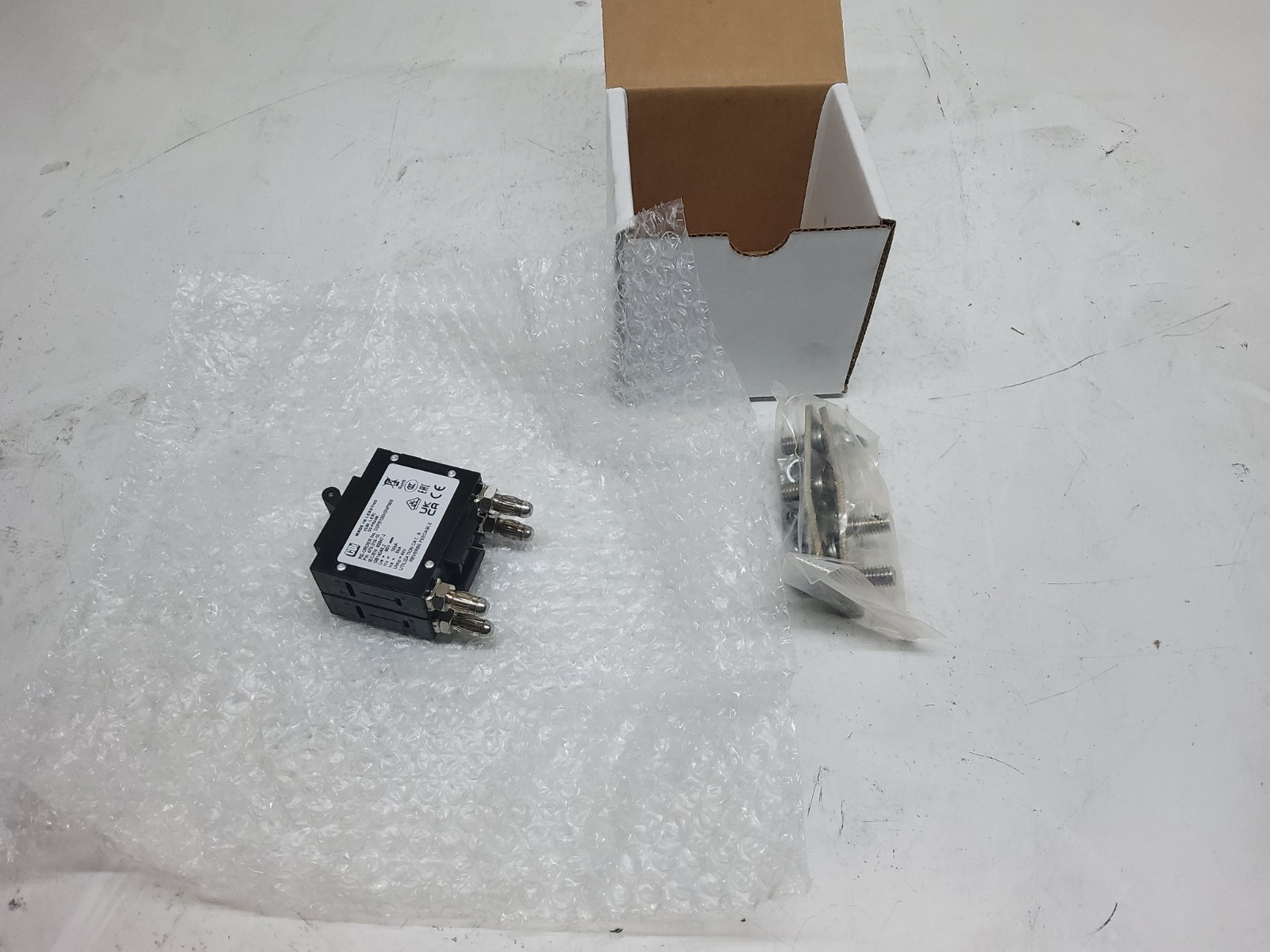 CBI 470-318-10 125A Circuit Breaker