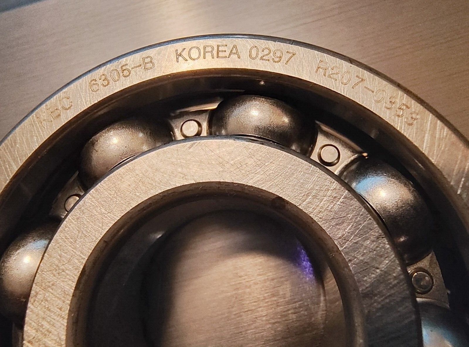 KBC 6305-B R207-0353 Radial Ball Bearing 25mm x 62mm x 17mm