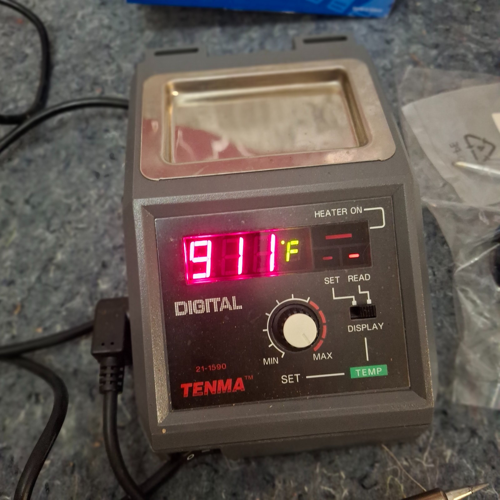 Tenma Temperature Controlled Soldering Station 21-1590 Digital / Extra Tips