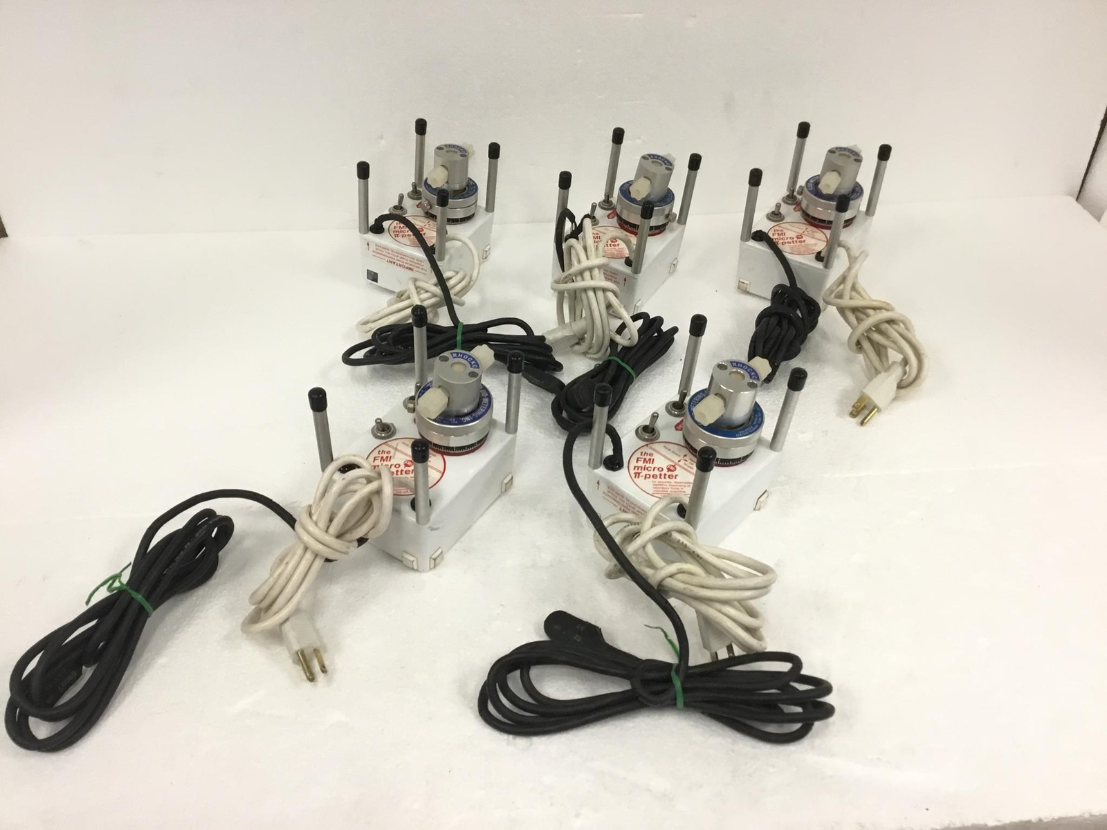 Fluid Metering FMI Micro II-Petter Low Flow Meter Pump 110V, 60Hz, WORKING