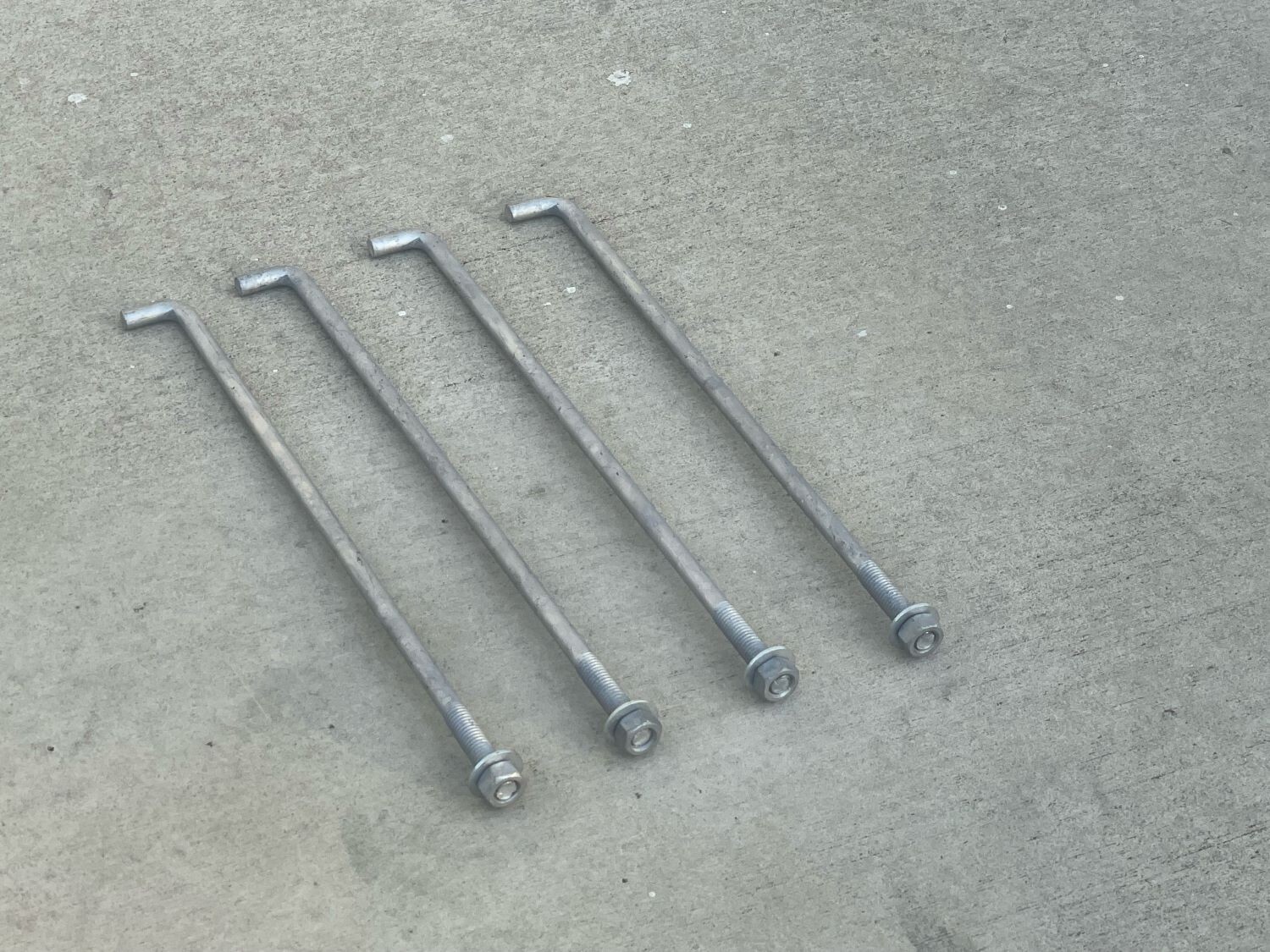 Sandbaggy 1/2″ x 18″ Threaded Concrete Anchor L-Bolts – Hot Dipped Galvanized