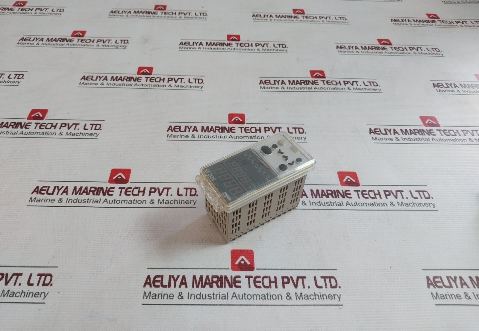 AZBIL SDC25 C25TC0UA1000 Single Loop Controller AC 100-240V 50/60Hz 160411009