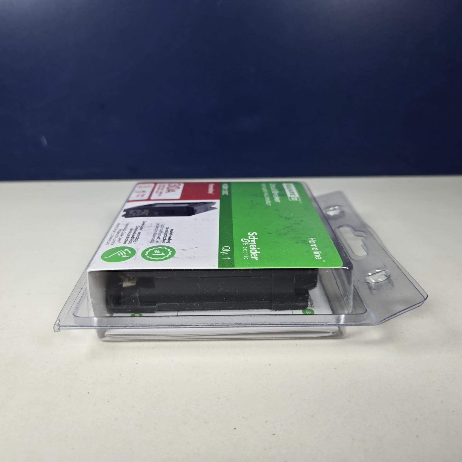 Homeline 30-Amp Single-Pole Circuit Breaker HOM130C