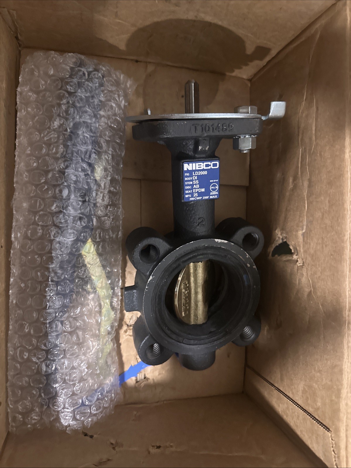 NIBCO NLG100D Butterfly 2” Valve: Manual Lug Pipe, Lever Handle, 200 Psi