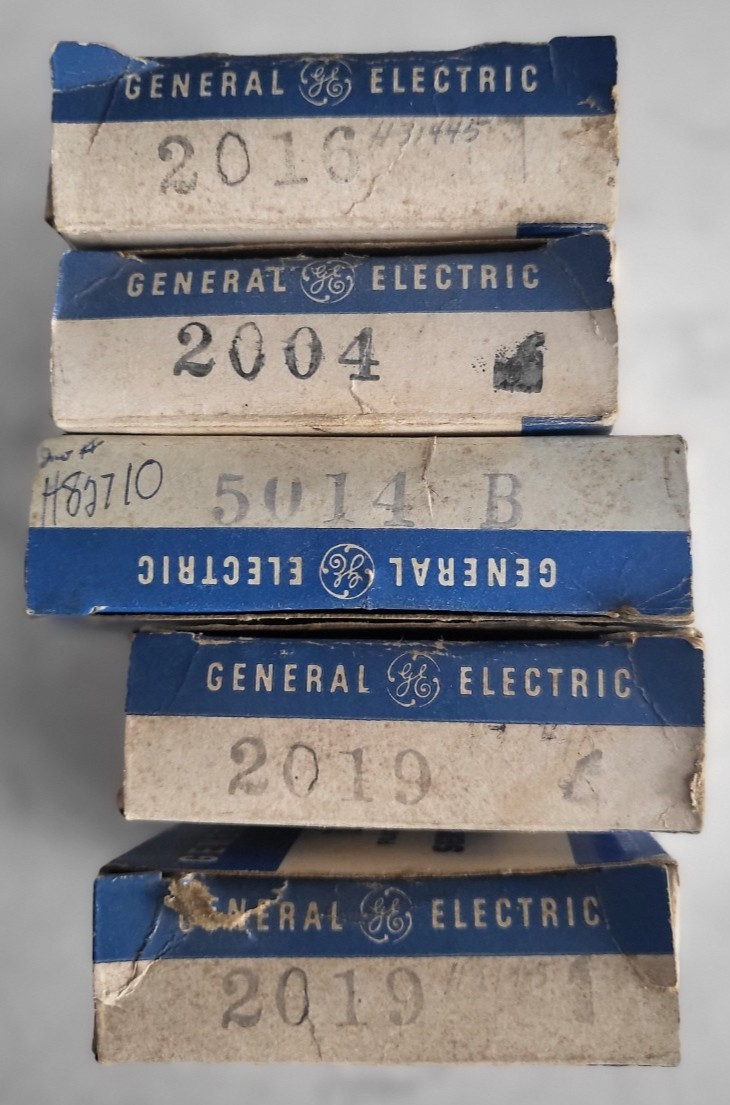 Quantity of 5 – Vintage GE Service Replacement Switches – See details