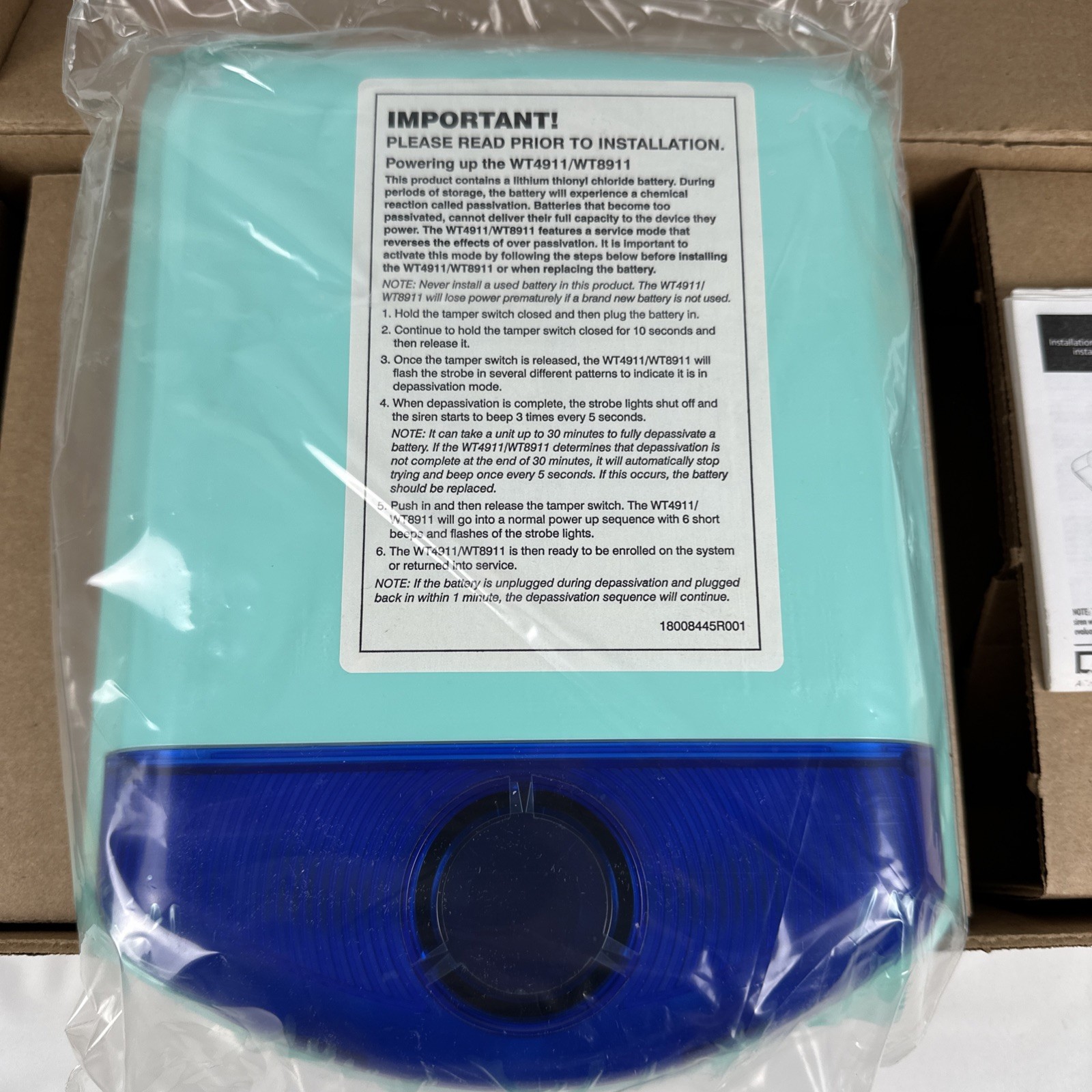 DSC WT4911B 2-Way Wireless Outdoor Siren NOS