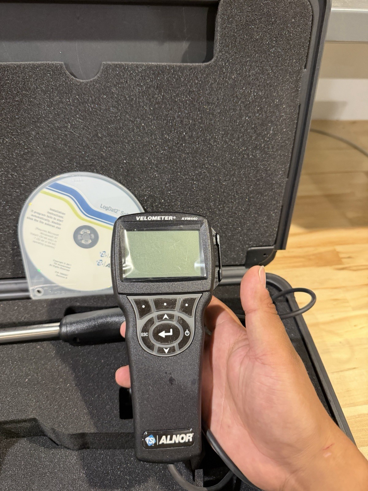 TSI ALNOR AVM440-A VELOMETER THERMAL ANEMOMETER [0–6000 ft/min (0–30 m/s)]
