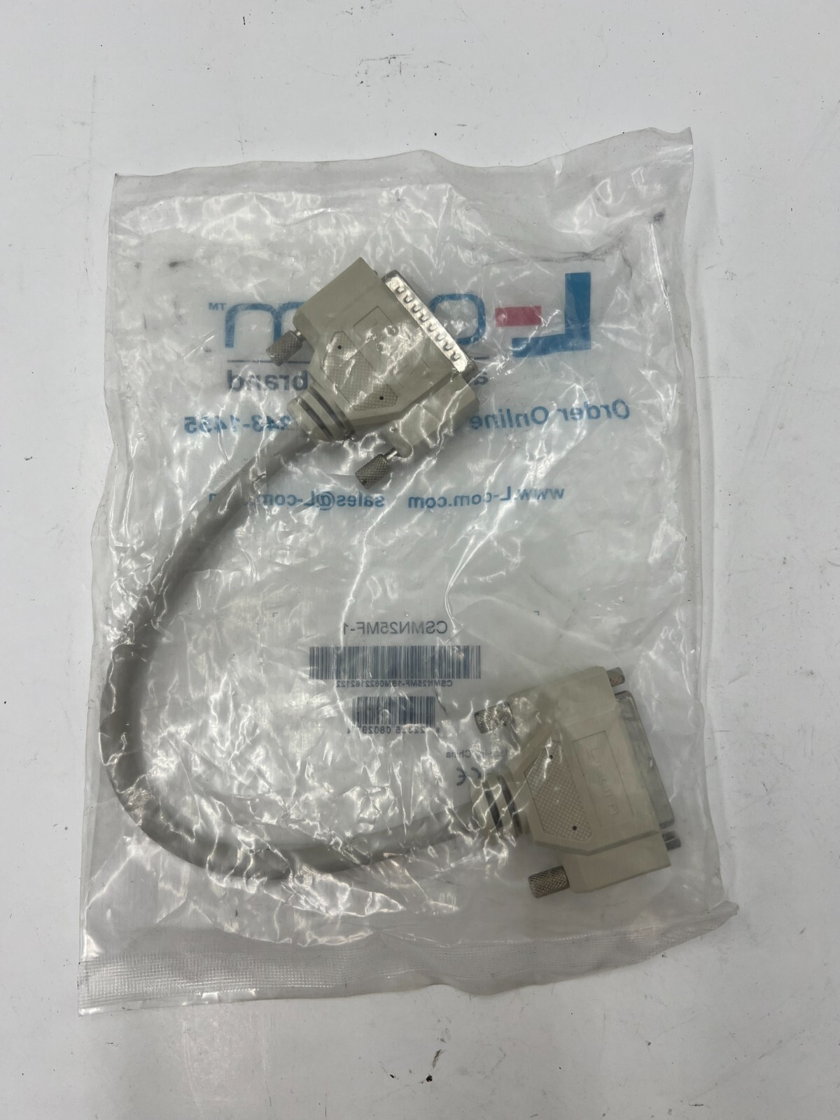 L-Com Deluxe Molded D-Sub Cable, DB25 Male / Female 1.0 ft CSMN25MF-1