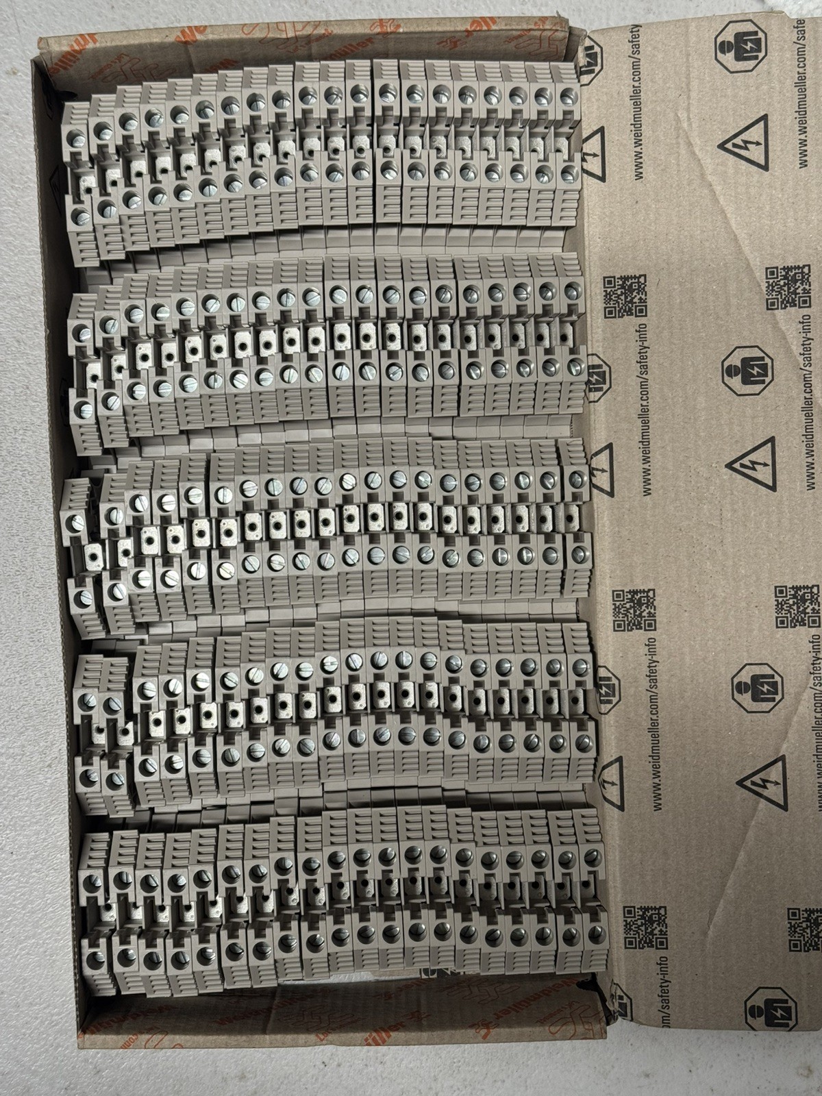 Weidmuller terminal block WDU 6 1020200000 (100) Pieces.
