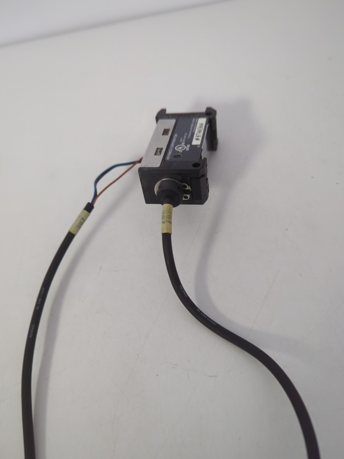 KEYENCE PX-10 12-24V DC. CLASS 2