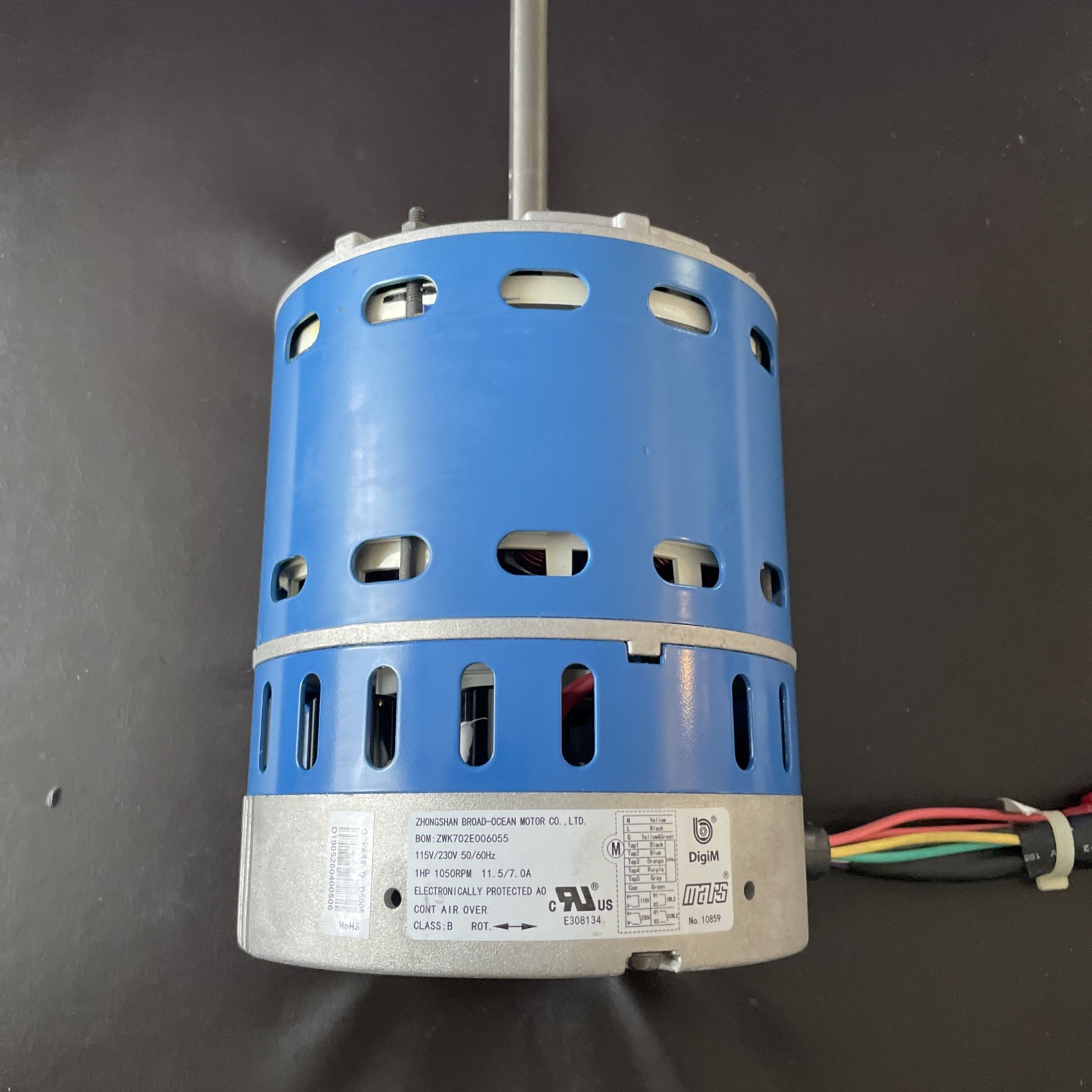1 HP 115v/230v 50/60 Hz Fan Motor For a 4 Ton AC. See Pictures For Specs.