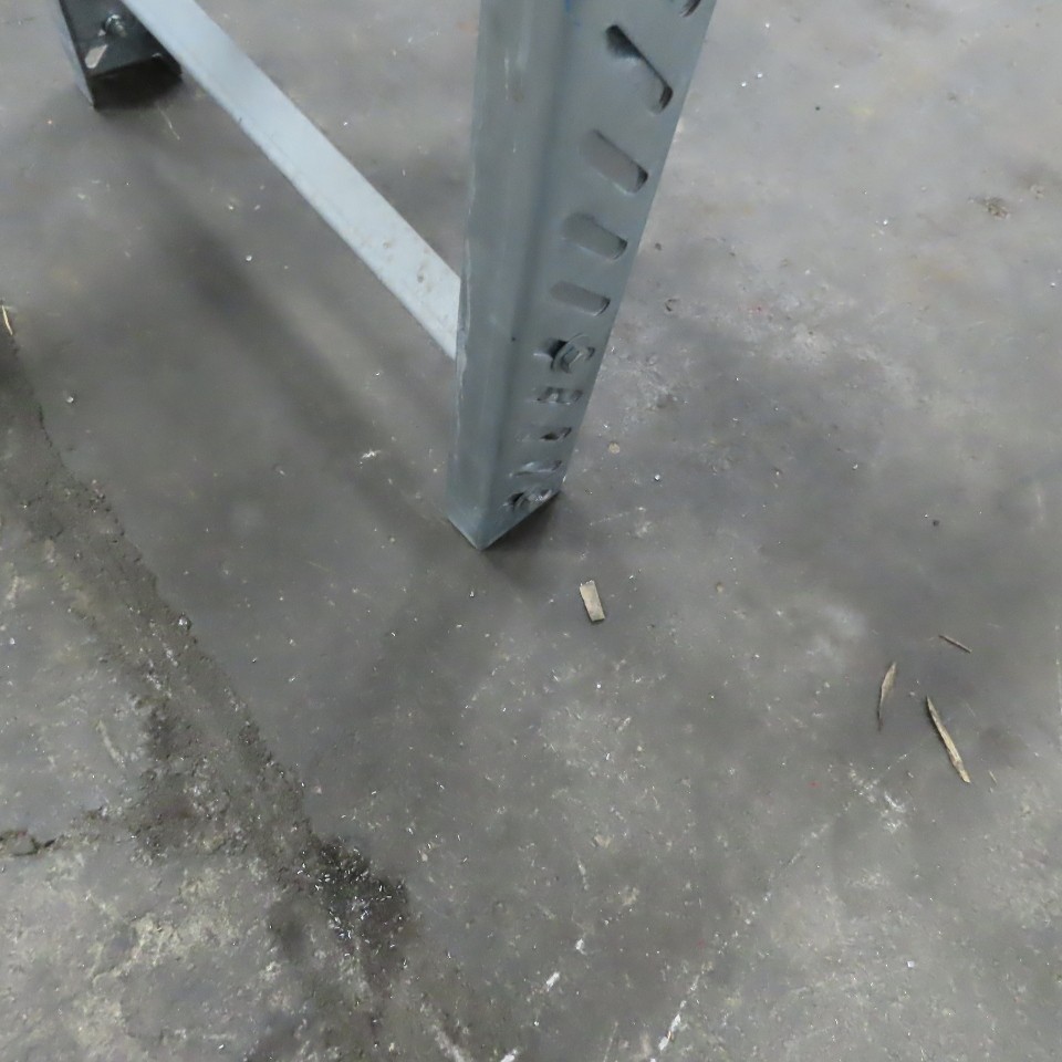 21″x24″ Gravity Roller Conveyor 18″BF 1.90″ Diameter Galvanized 4-1/4″ Centers