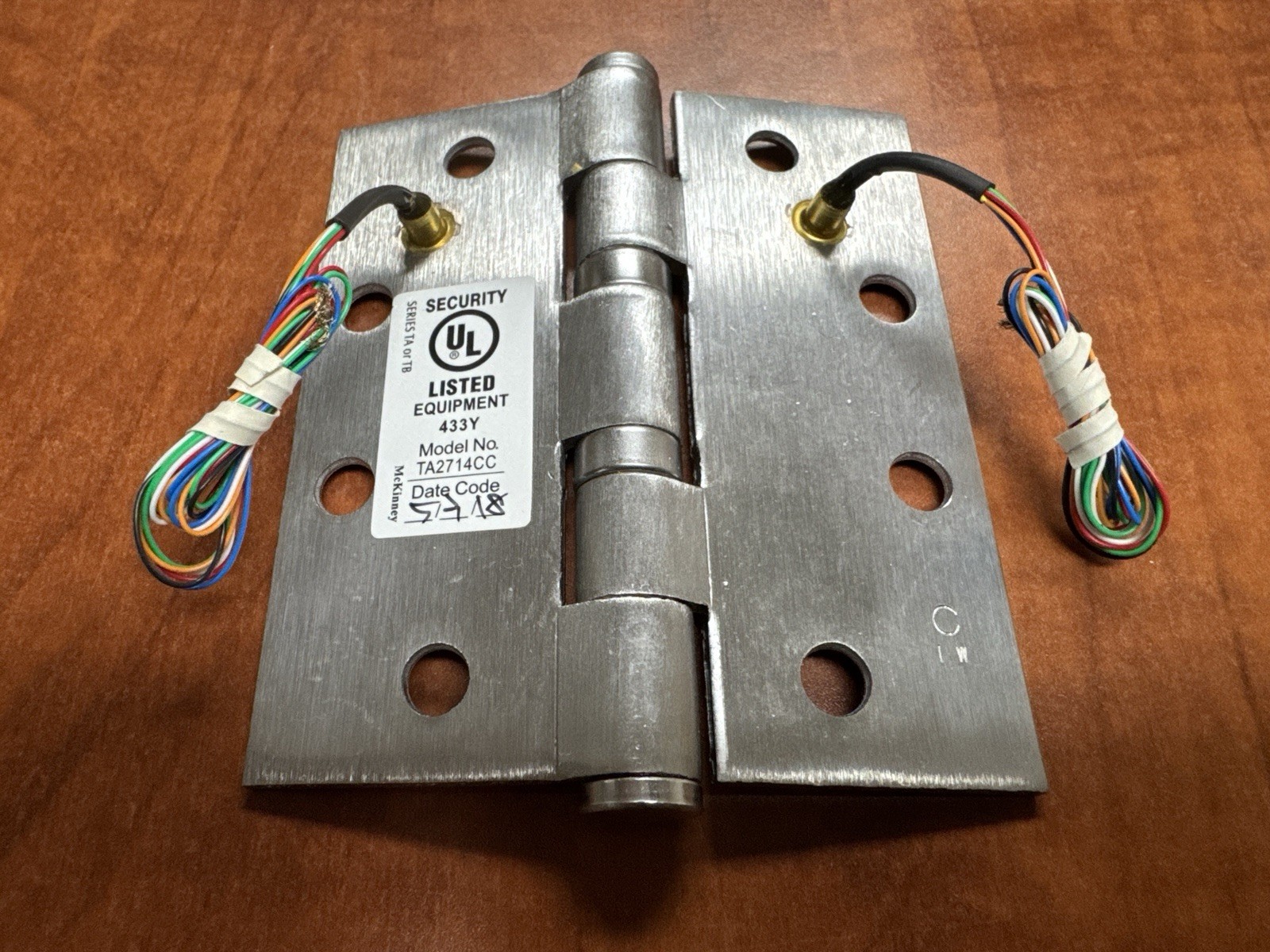 ASSA ABLOY/Securitron EH-40, Electrified 5 Wire Hinge, US26D