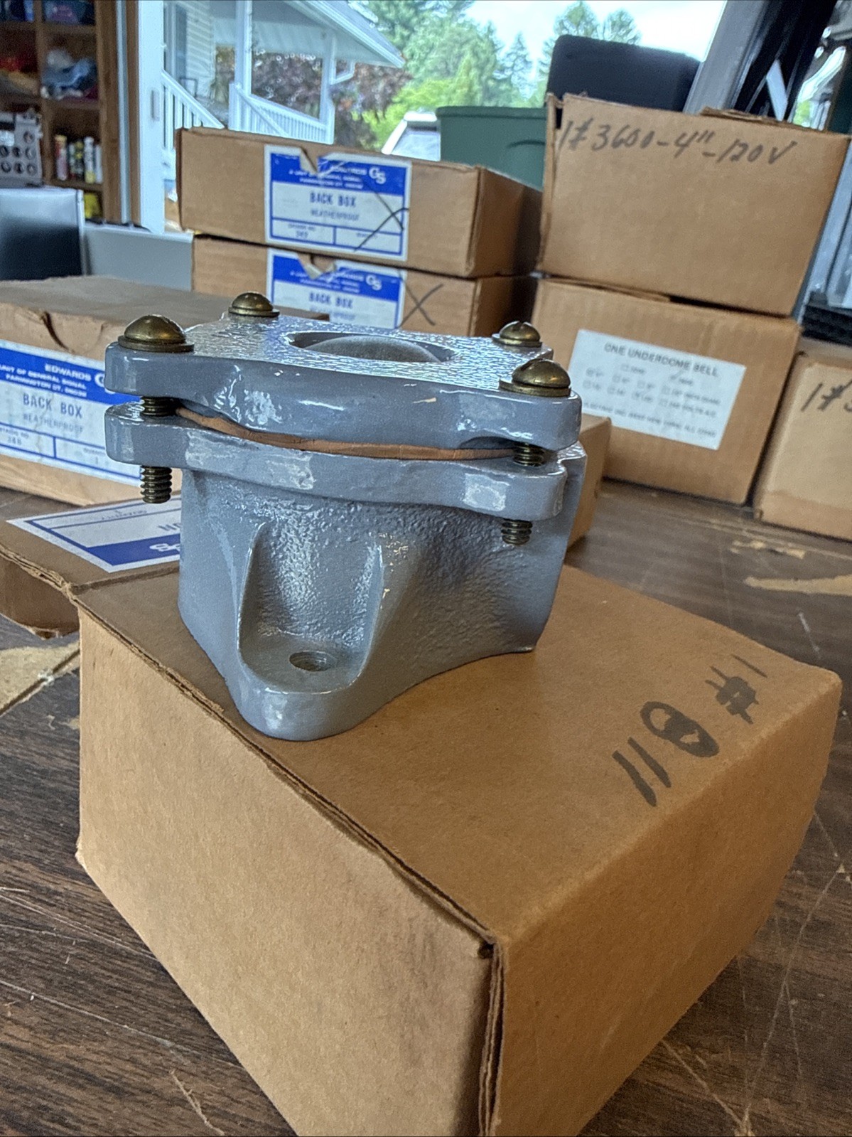 NEW EDWARDS SIGNALING 1785 WEATHERPROOF PUSHBUTTON