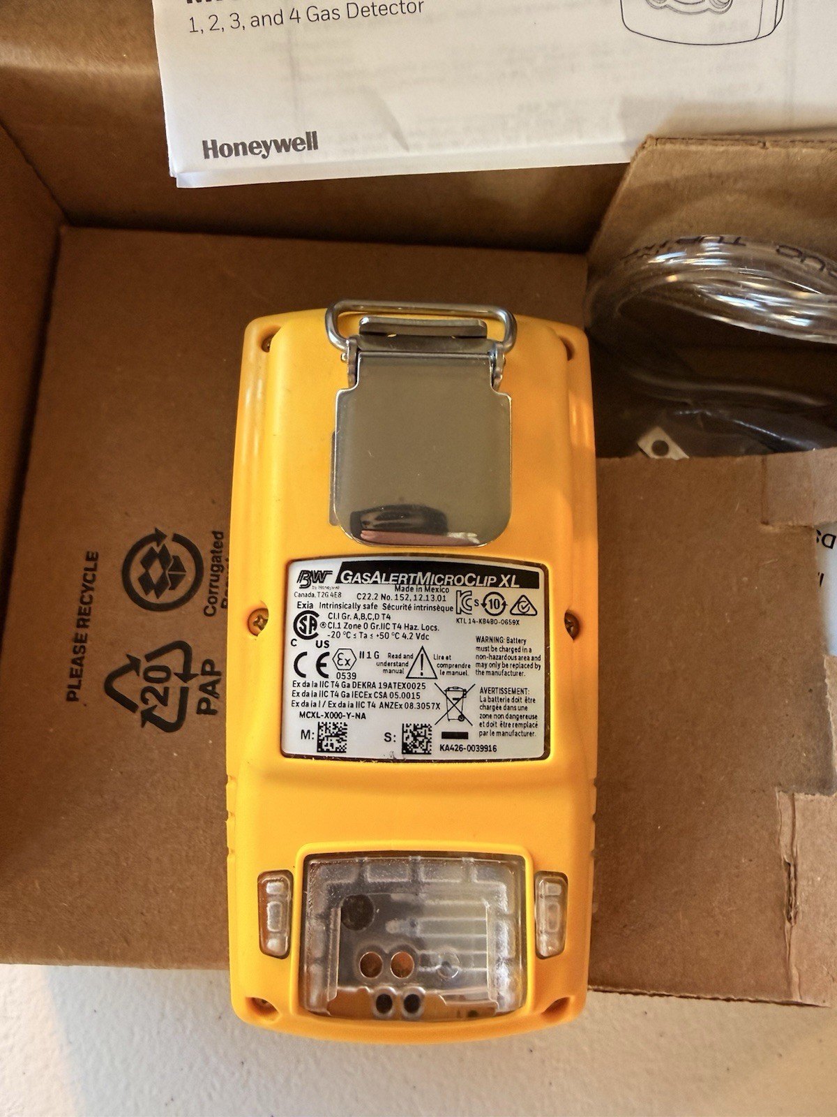 BW Technologies GasAlert MicroClip XL Multi-Gas Monitor, MCXL-XWHM-Y-NA