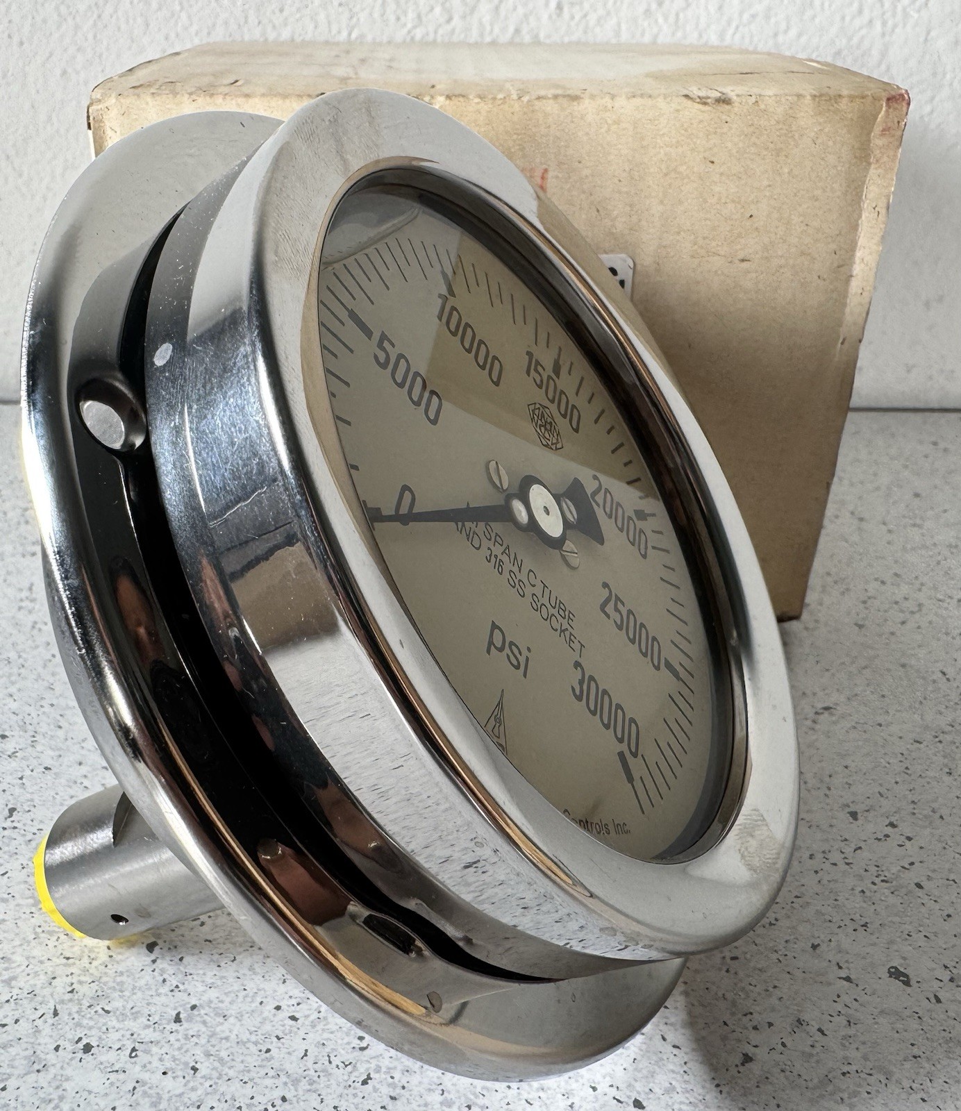 MC DANIEL CONTROLS INC G30KP 30,000 PSI HIGH PRESSURE HYDRAULIC GAUGE
