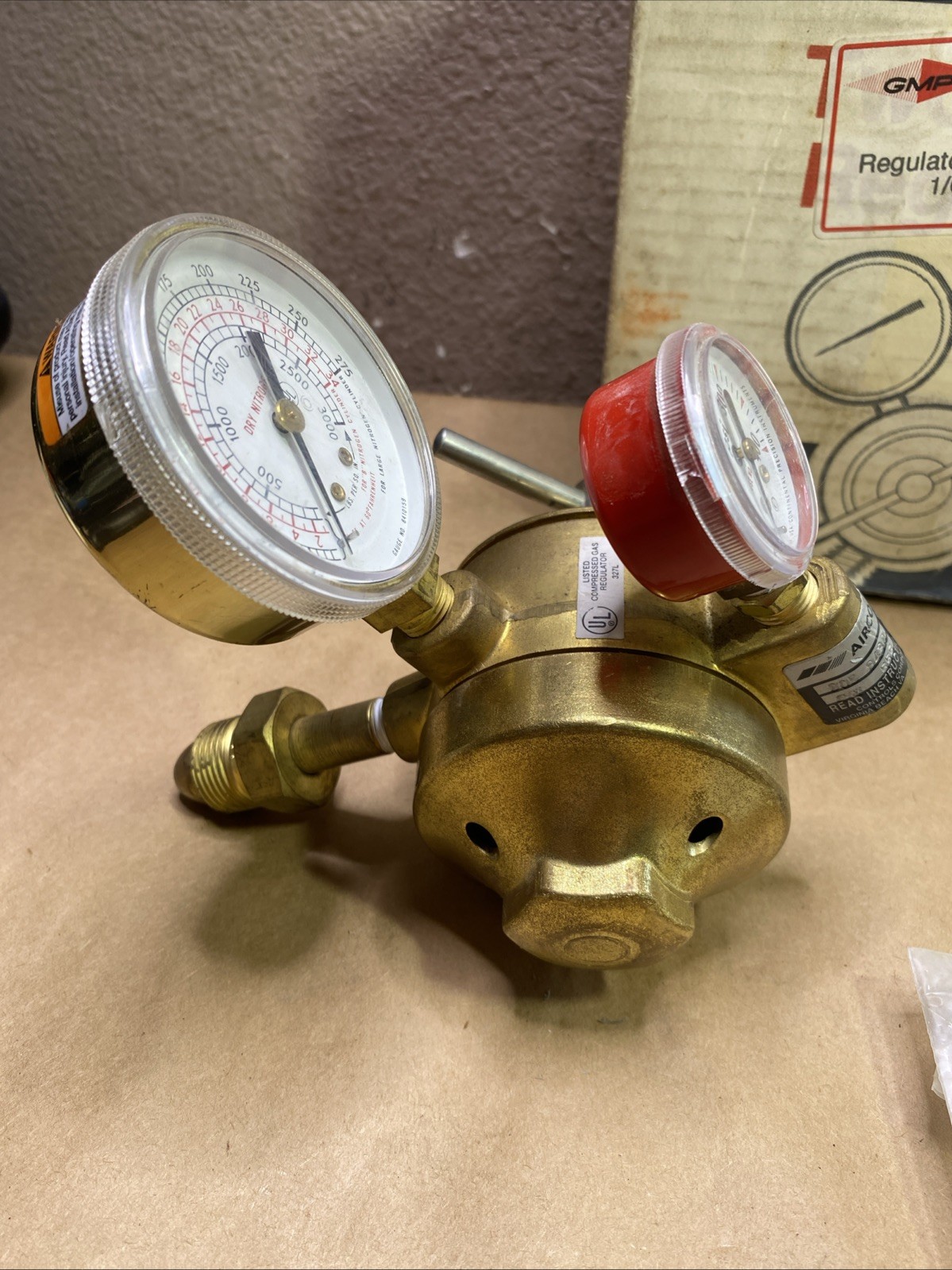 concoa airco cga 555 Two Stage Nitrogen Gauge Regulator (I Think It’s New)