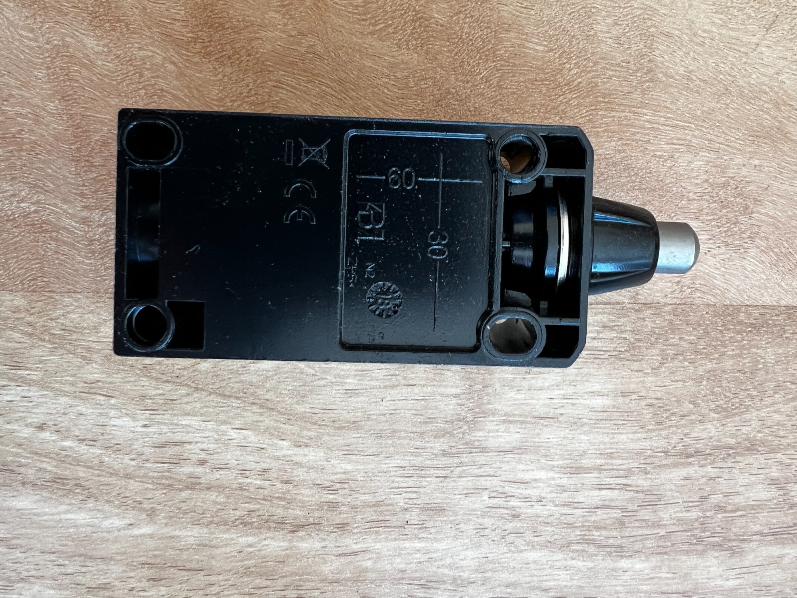 Brand New Siemens Limit Switch 3SE5112-0CC02 3SE5 112-OCCO2 (IN BOX)