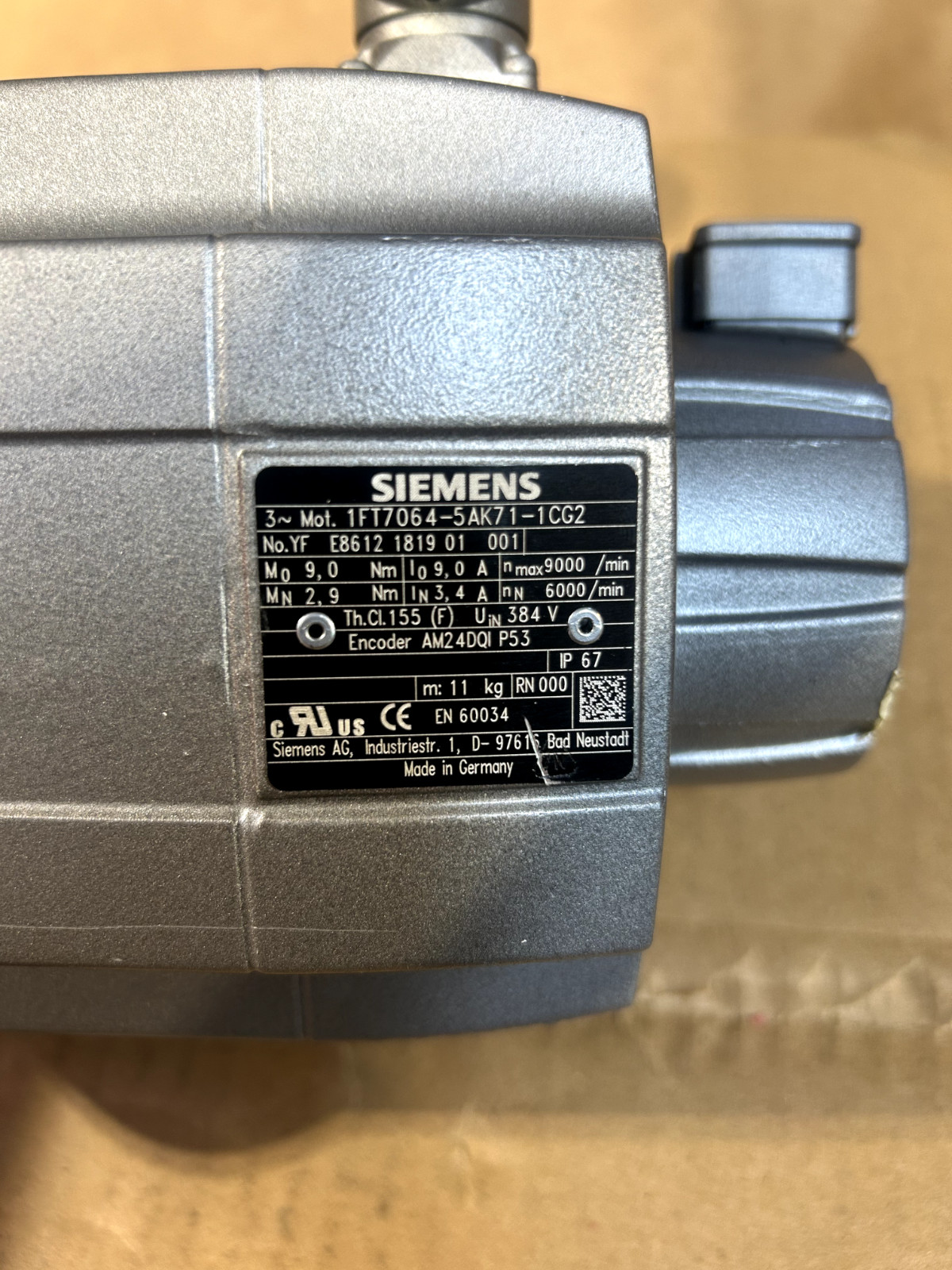 SIEMENS 1FT7064-5AK71-1CG2 SERVO MOTOR 6000 RPM 2.59KW NEW