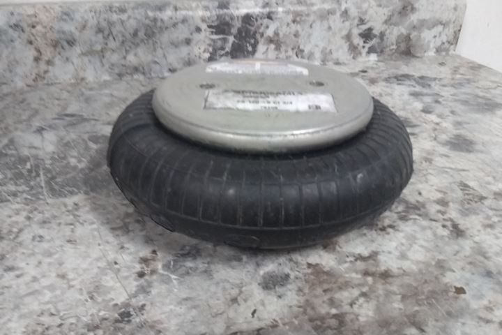 Continental FS 120-9 CI 3/4 4.5 In Extended H Single Convolution Air Actuator