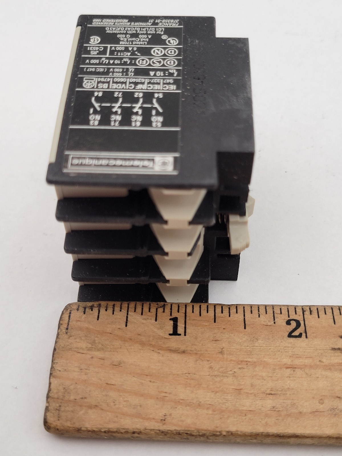 Telemecanique LA1DN22 Contact Block 35mm DIN Rail Mount 10 Amp 690V AC