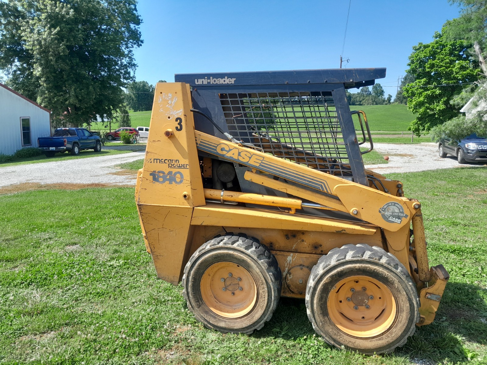 Case 1840 Skid Steer Part Out Machine Was Running And Operating Weak Drive Pump