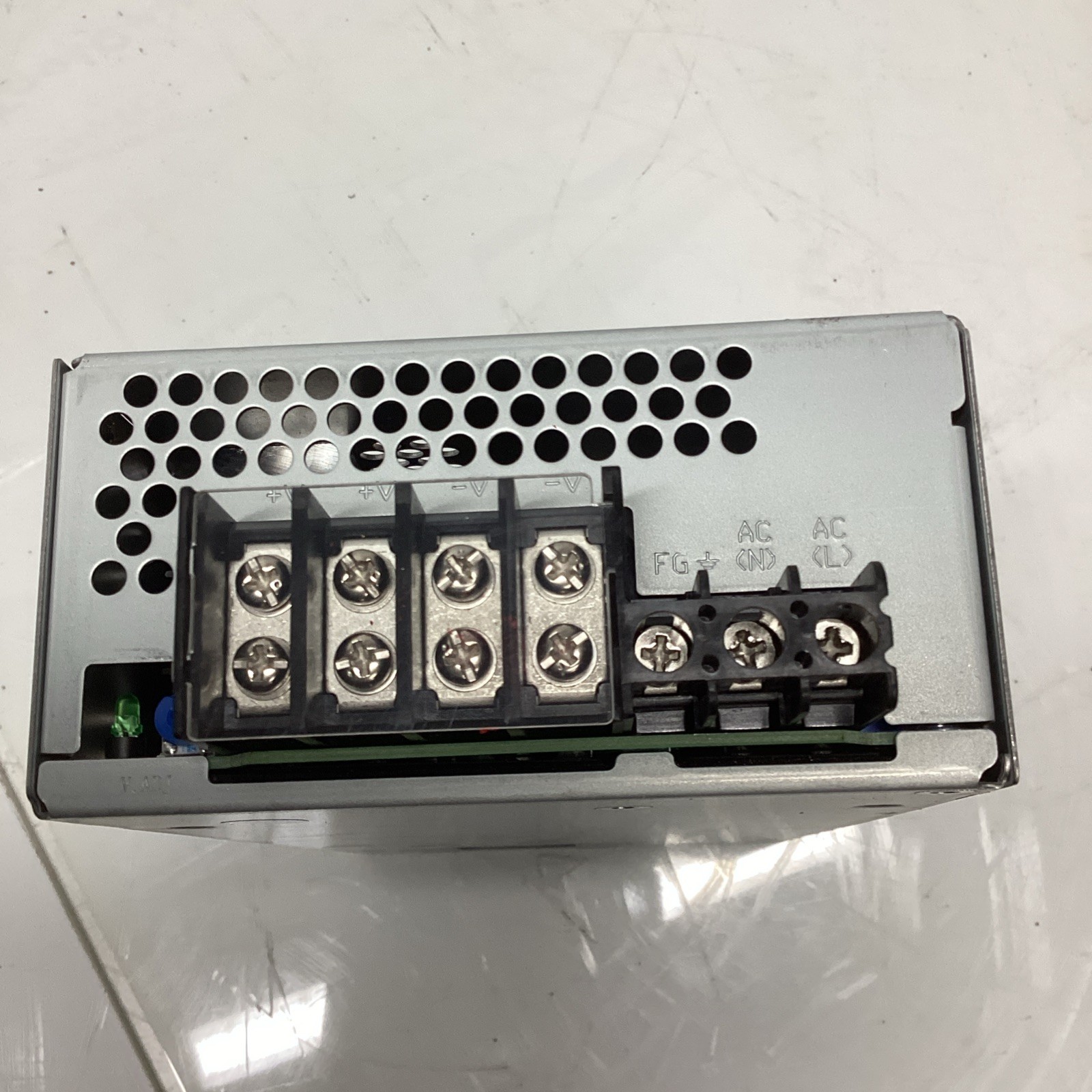 PLA600F-15 COSEL SWITCHING POWER SUPPLY. T-571