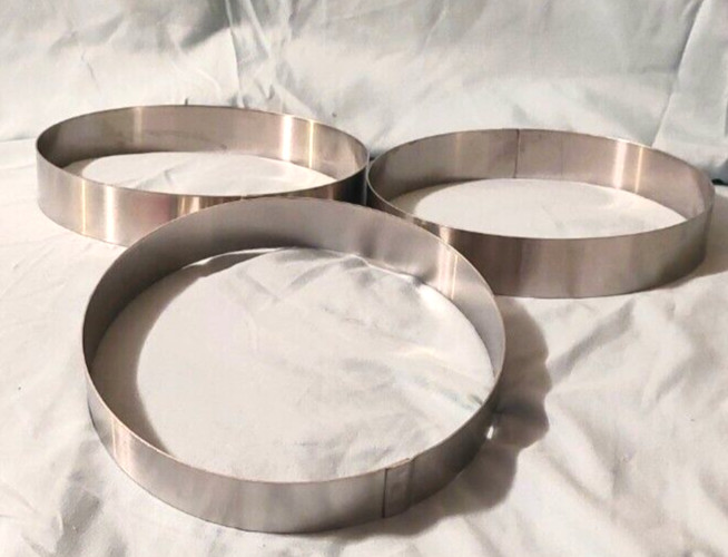 5 Egg Omelet Rings 5″ & 8″ Heavy Stainless Steel, Used Excellent Condition