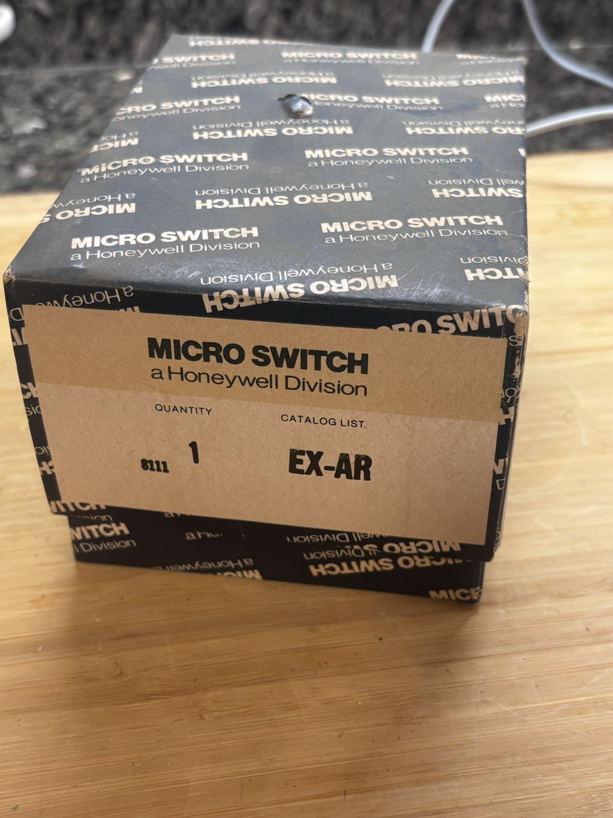 Honeywell Micro Switch EX-AR Explosion Proof Limit Switch Roller Lever w/ Papers