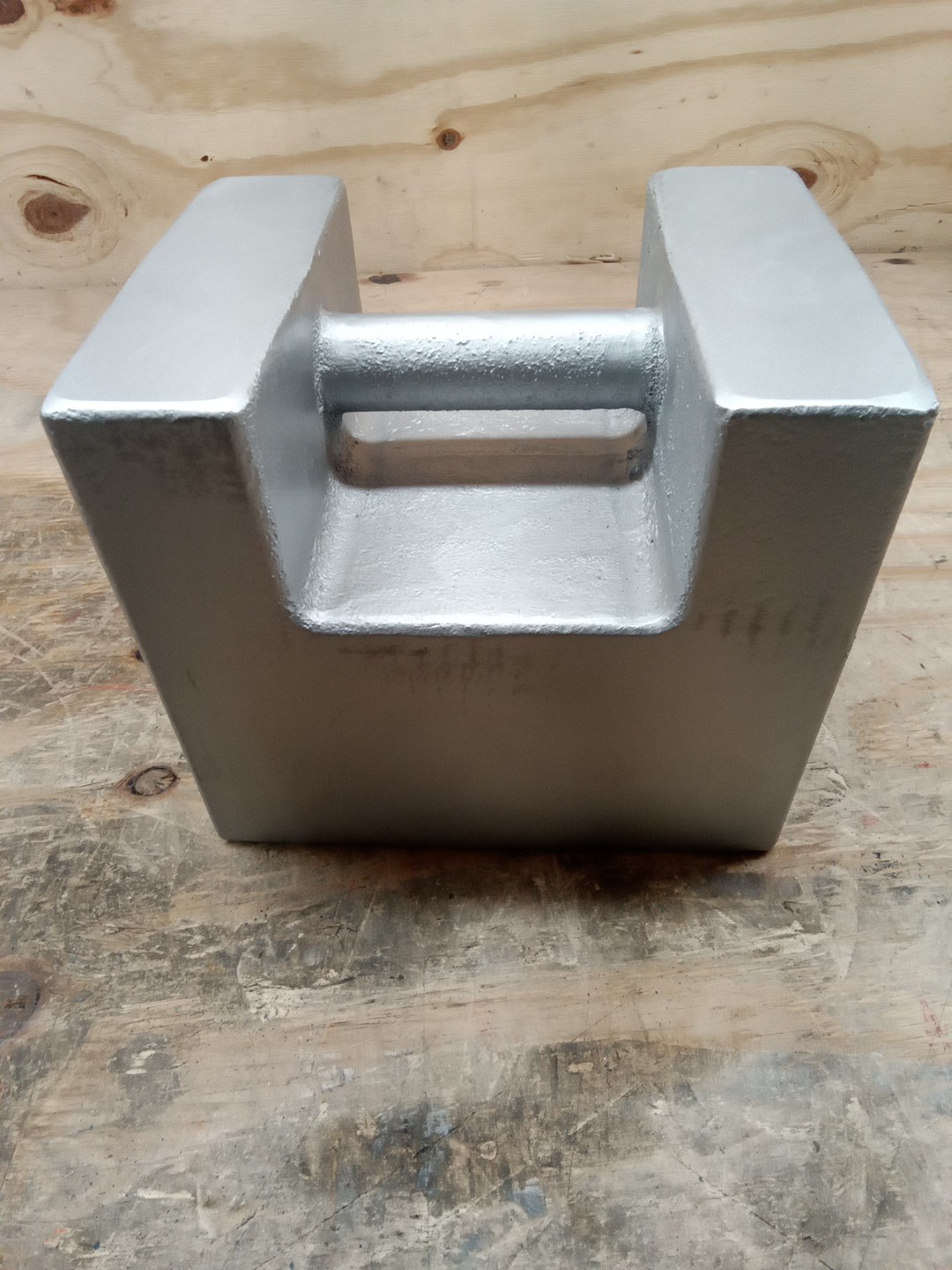 RICE LAKE WEIGHING SYSTEMS 12862 Calibration Weight,100 lb. Nominal Mass 55NA98
