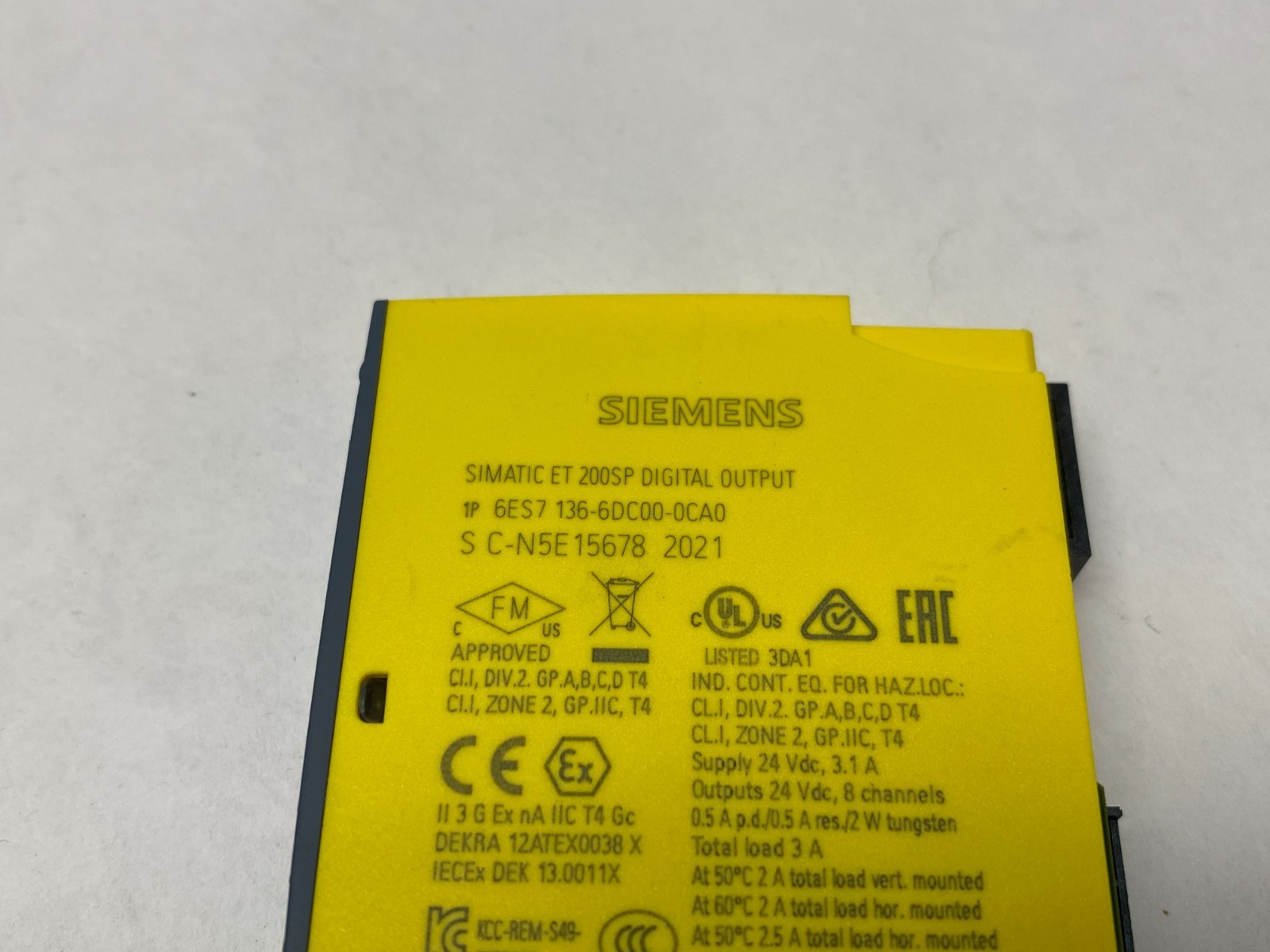 Siemens 6ES7 136-6DC00-0CA0 SIMATIC ET 200SP Digital Output Module F-DQ 8x 24VDC