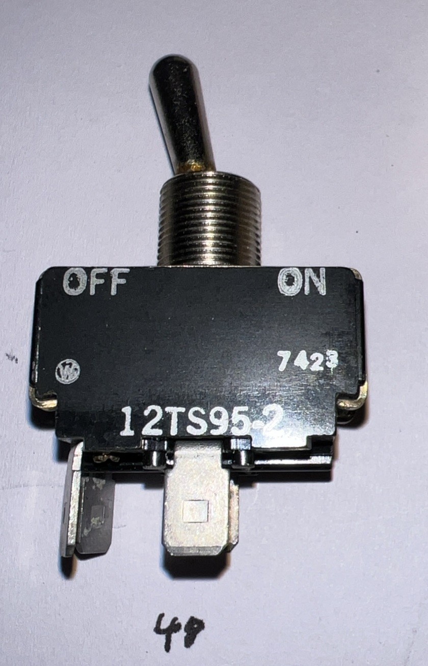 HONEYWELL 12TS95-2 Toggle OFF ON DPST 15 A 125 VAC/250 VAC NEW in SEALED PACKAGE