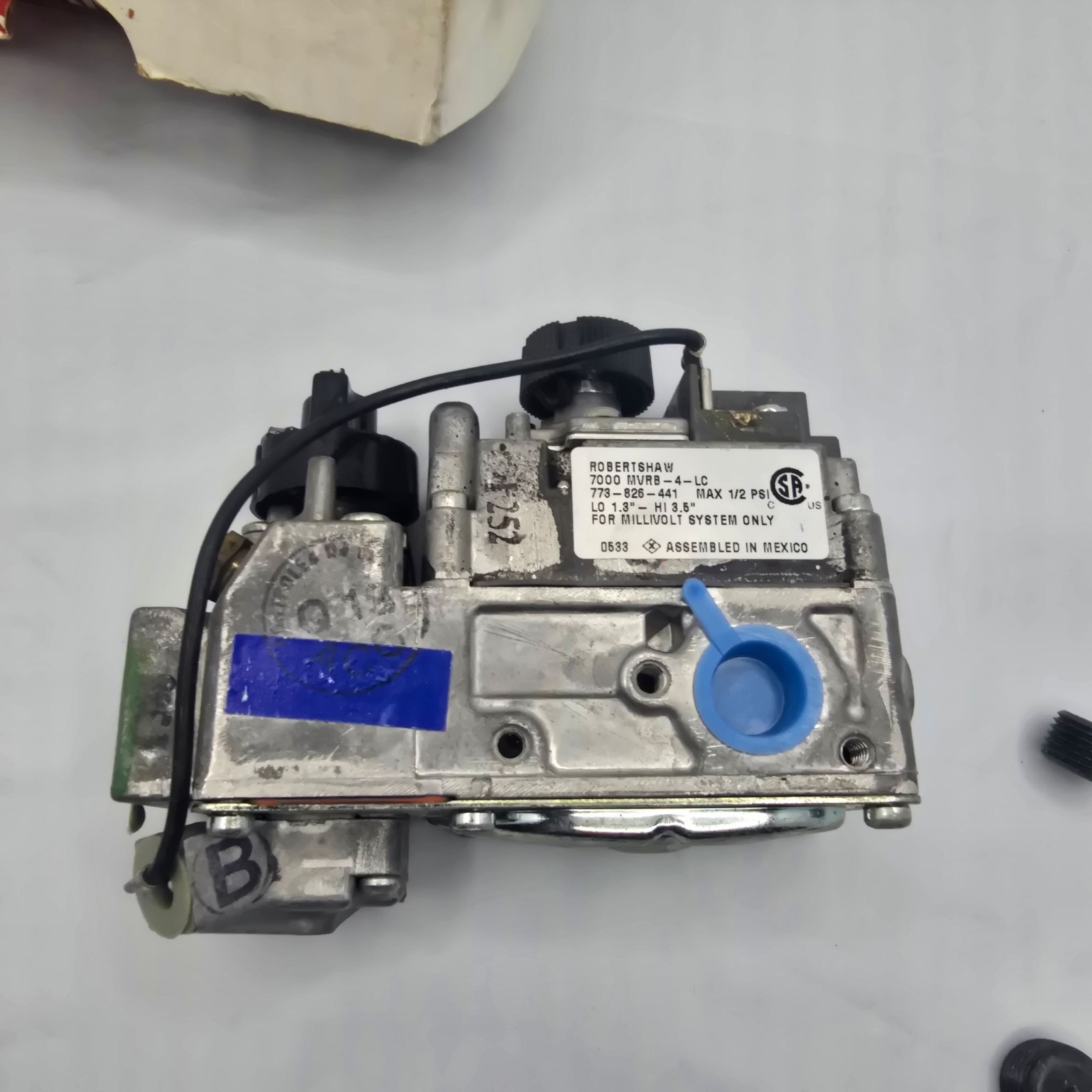 Robertshaw 710-503 Millivolt Gas Valve 250-750MV Fireplace 3/8