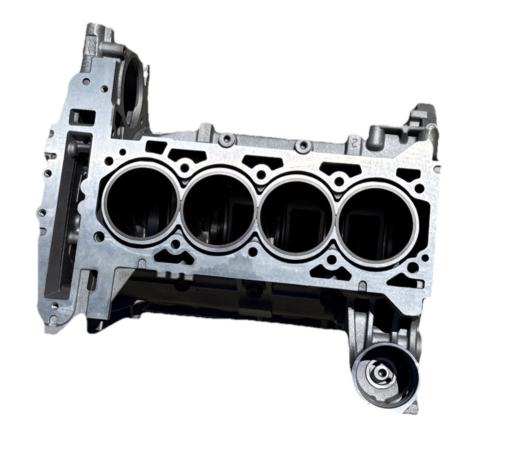 GM 2.4L Ecotec Bare Engine Block 12592995 12642782 Chevrolet Buick GMC