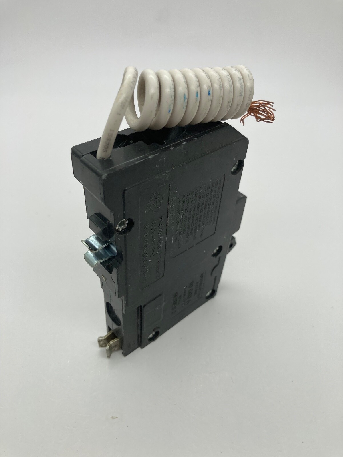 Square D QO120GFI 1 Pole 20 Amp 120VAC Plug On Ground Fault GFCI Circuit Breaker