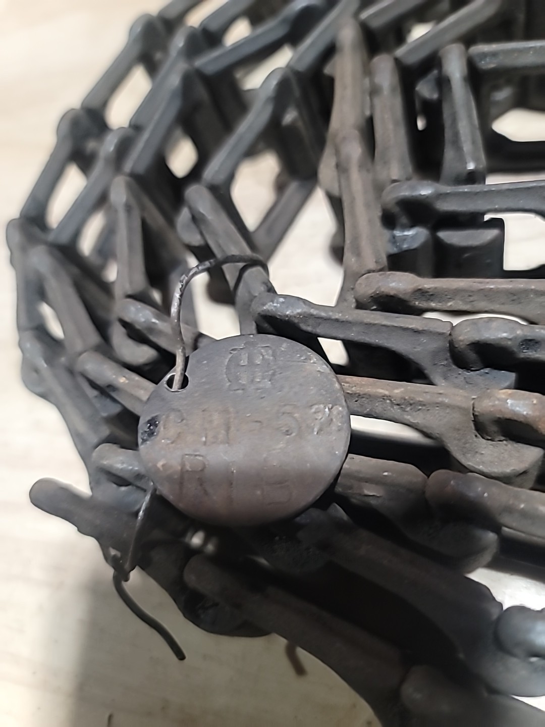 No 52 Detachable Cast Iron Chain 10′ Flat Link Vtg Farm Implement Cm52 IHC Tag