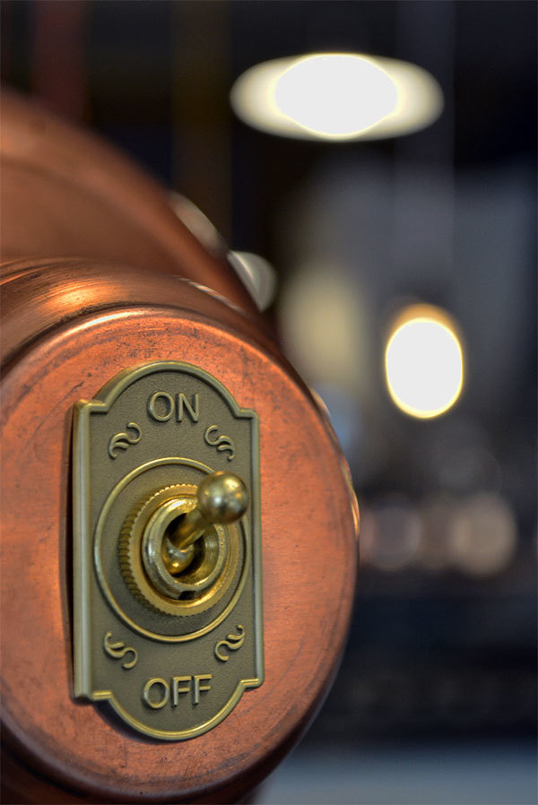 Toggle Switch on/off – Brass Plated – 6A/120V – Steampunk Switch 2-Wire