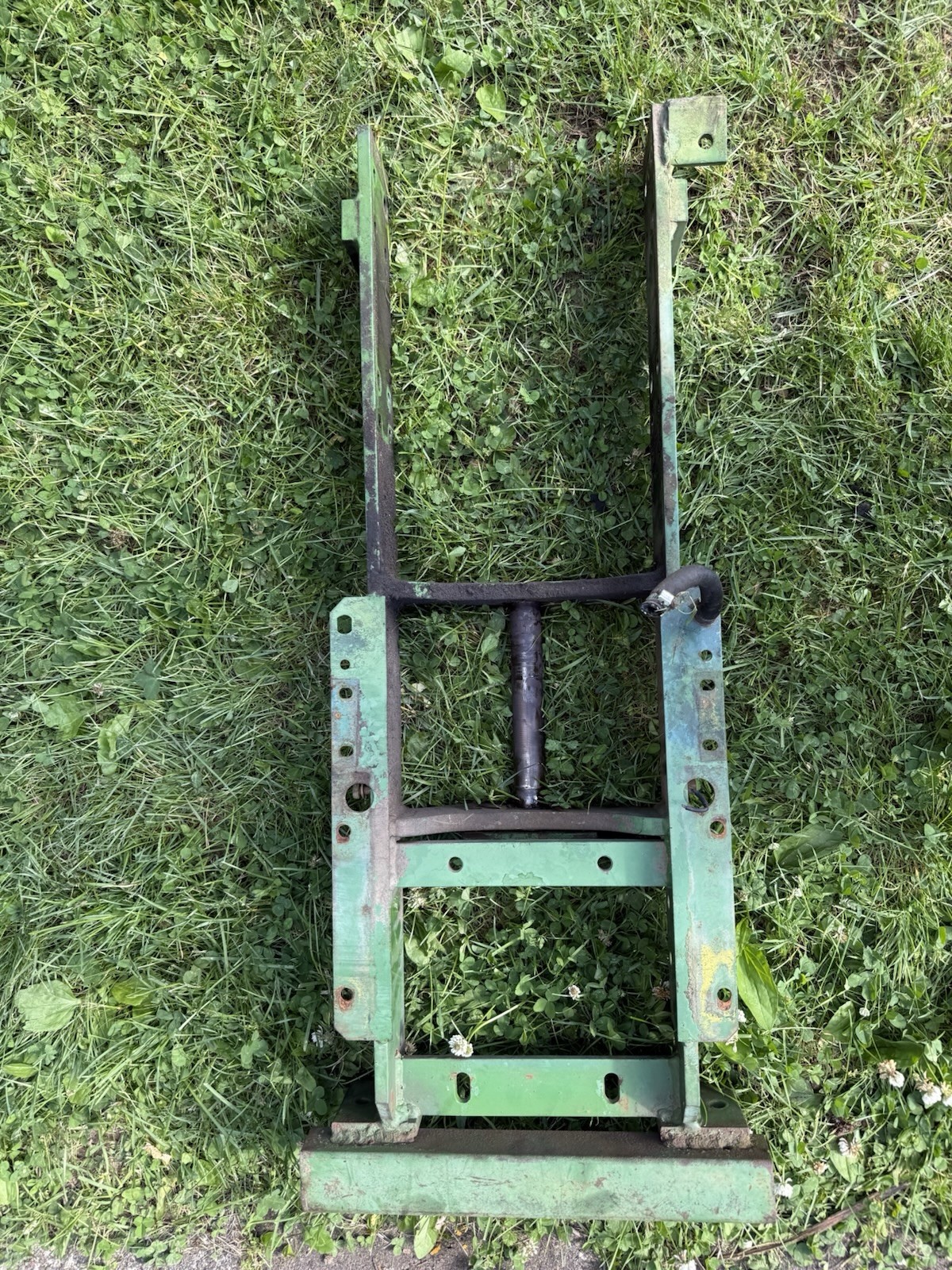 John Deere 650 750 850 Front Frame Assembly with Pivot Pin