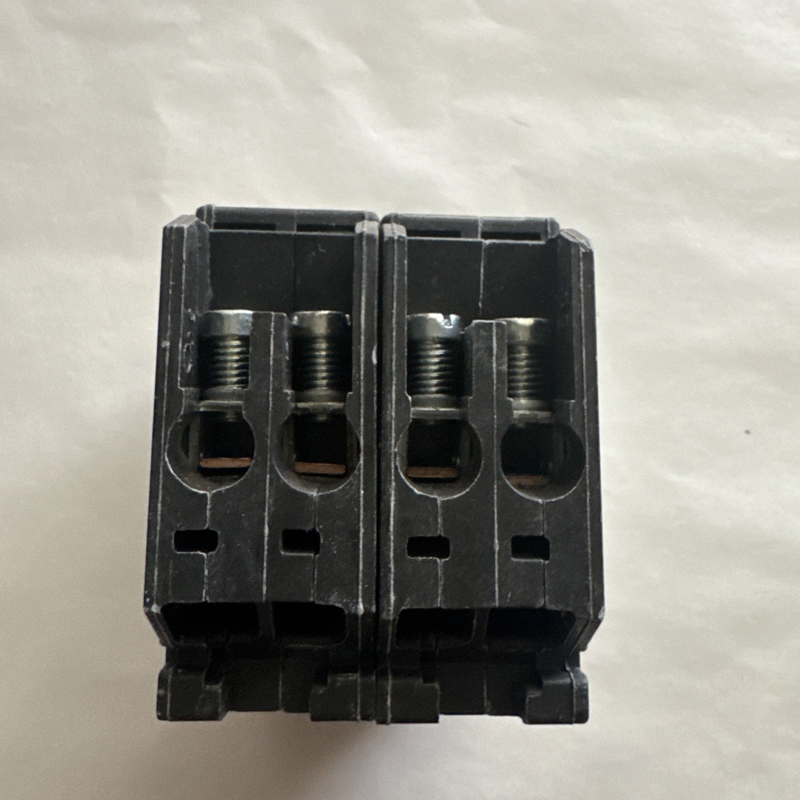NEW Eaton BQC220230 120/240VAC 20 to 30A Quad Circuit Breaker Common Trip
