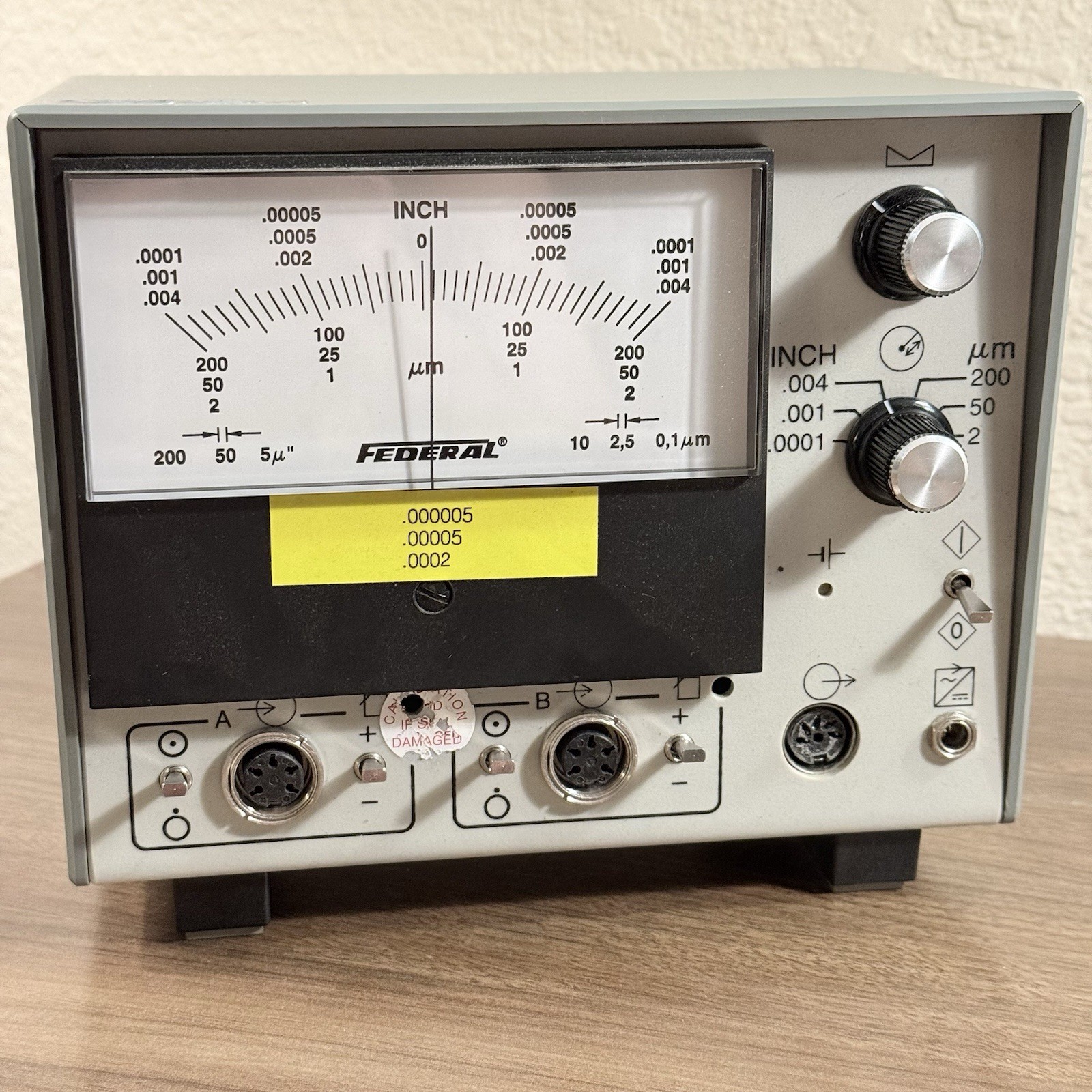 Mahr Federal Electronic Precision Gauge Amplifier w/ Solartron Probe EAS-3031