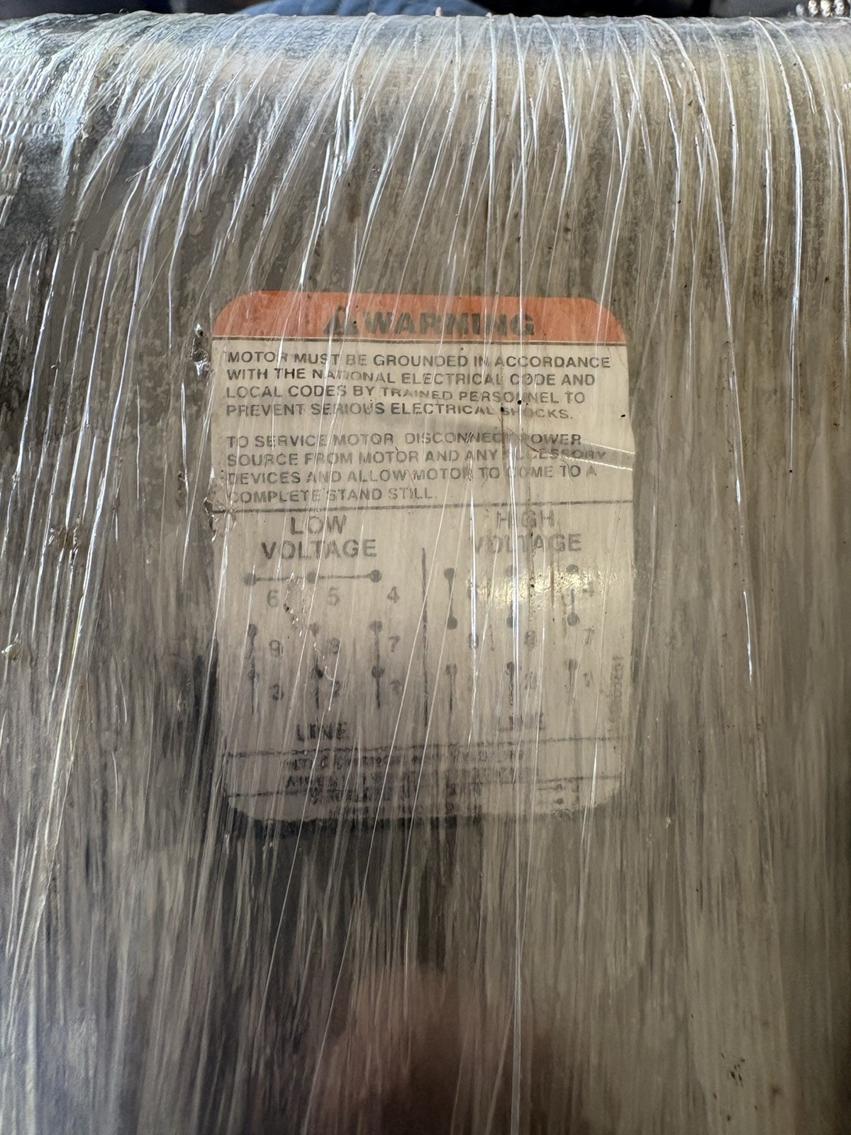Baldor Reliance Industrial Motor 5HP, 208-230/460 Volts, 3450 RPM, 13-12.2/6.1 A