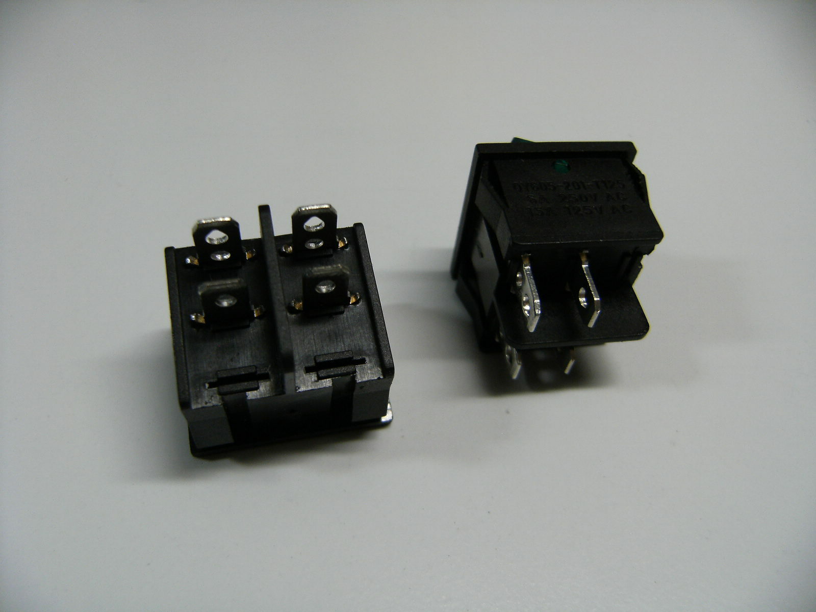 2Pc Pack QY605-201-T125 6A 250V 15A 125V Green Power Switch Rocker 2 Position 4P