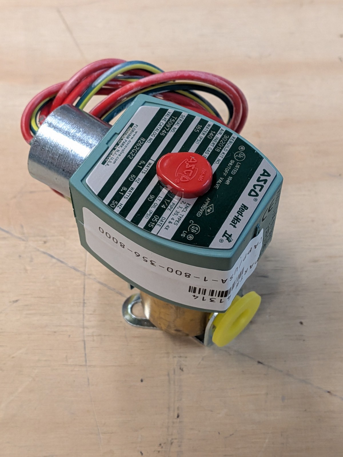 ASCO 8262G22 RedHat Solenoid Valve 1/4 NPT Normally Closed 120V AC