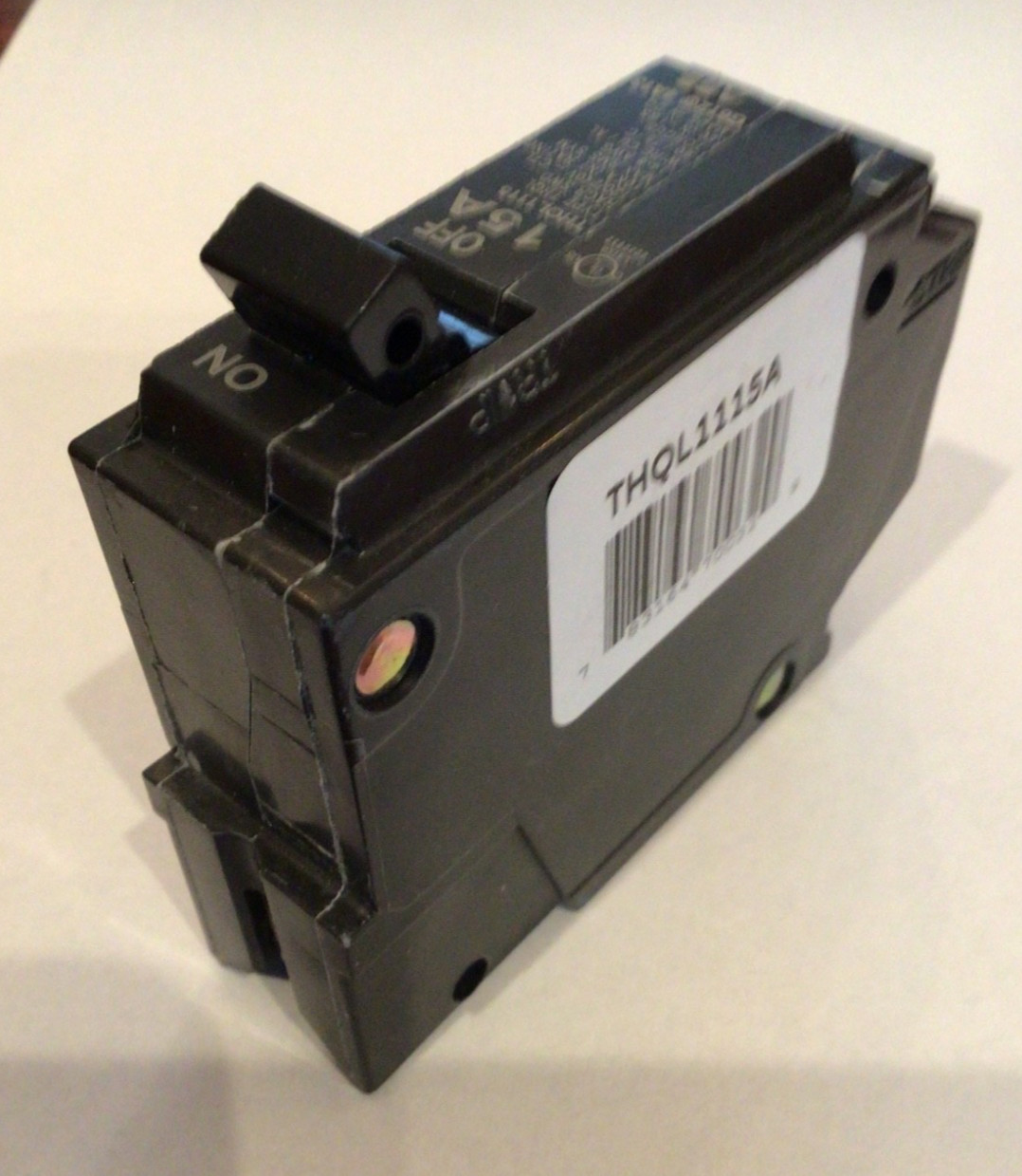 GE THQL1115 N 15A 120V 1P NEW UNUSED