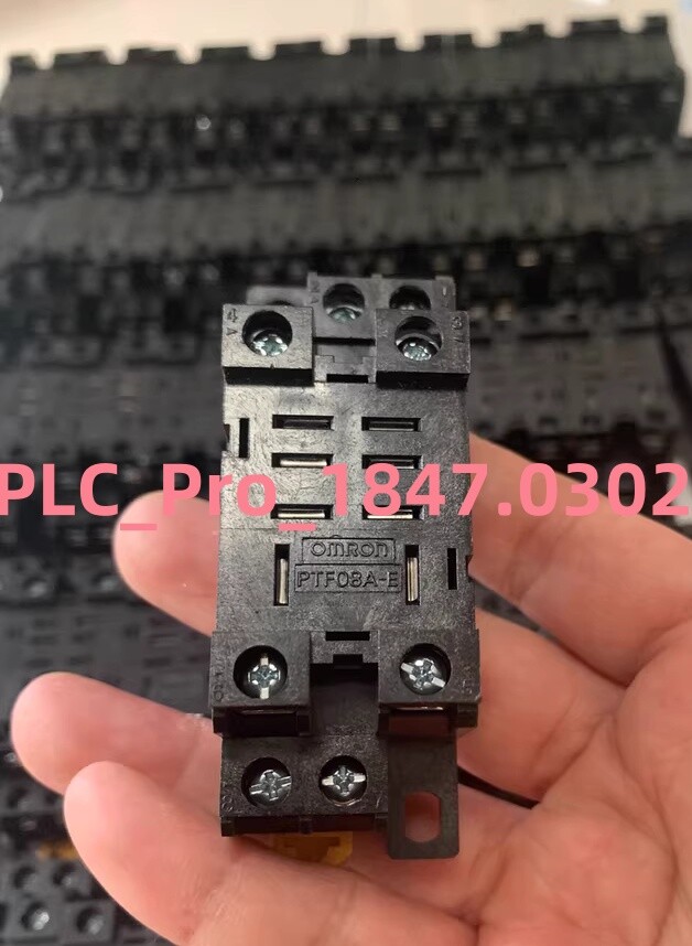 PTF08AE 1PCS Brand New Omron PTF08A-E Relay Base Socket 8 Pin Fast delivery