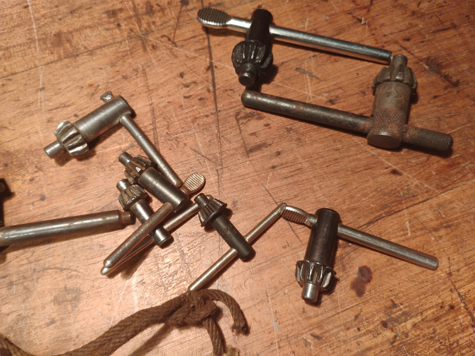 Lot Of Assorted Drill Chuck & Chuck Keys Various Size/Type (As Shown)