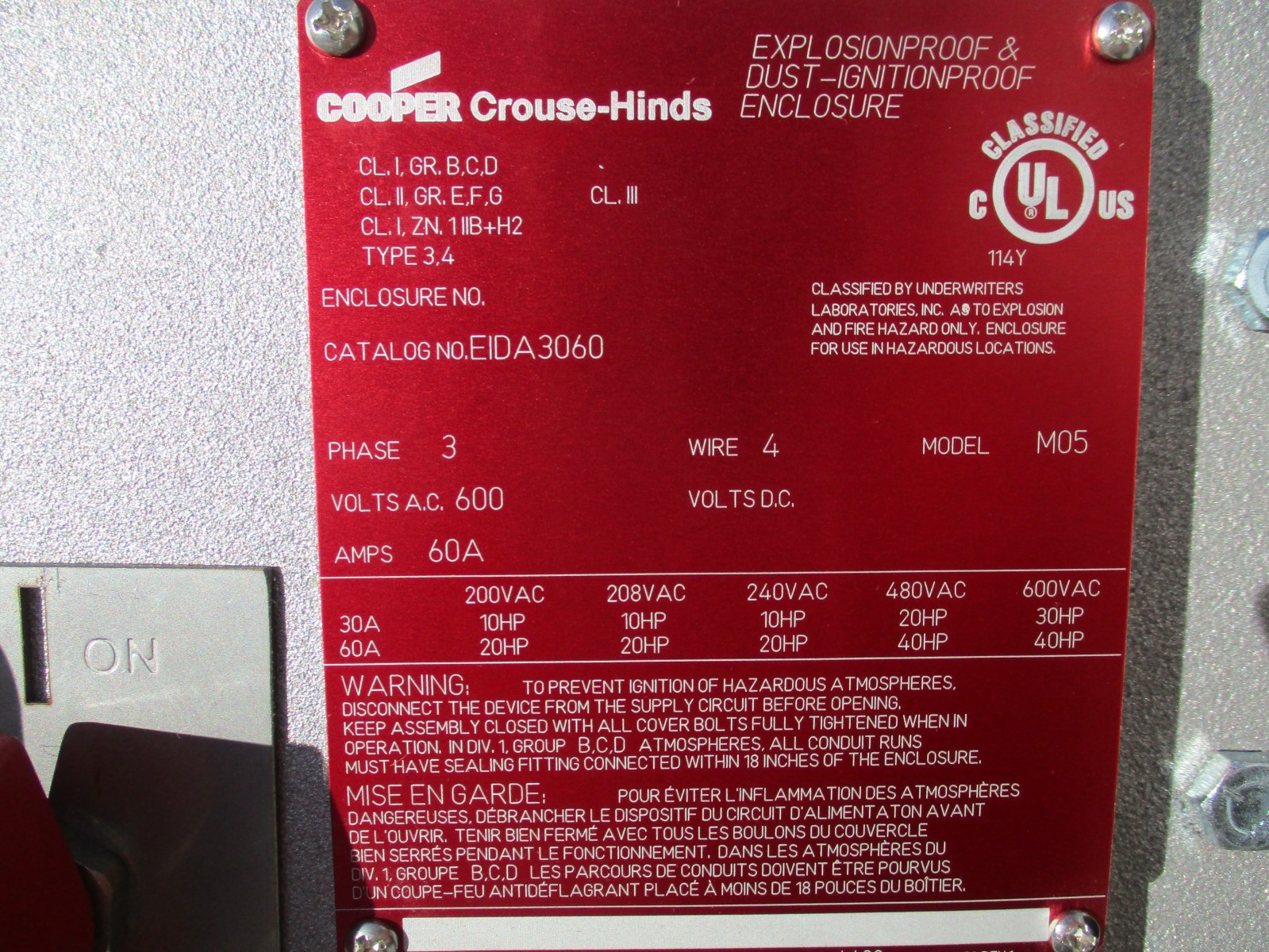 CROUSE HINDS EIDA3060 3 POLE 60AMP EXPLOSION PROOF NON-FUSIBLE DISCONNECT SWITCH