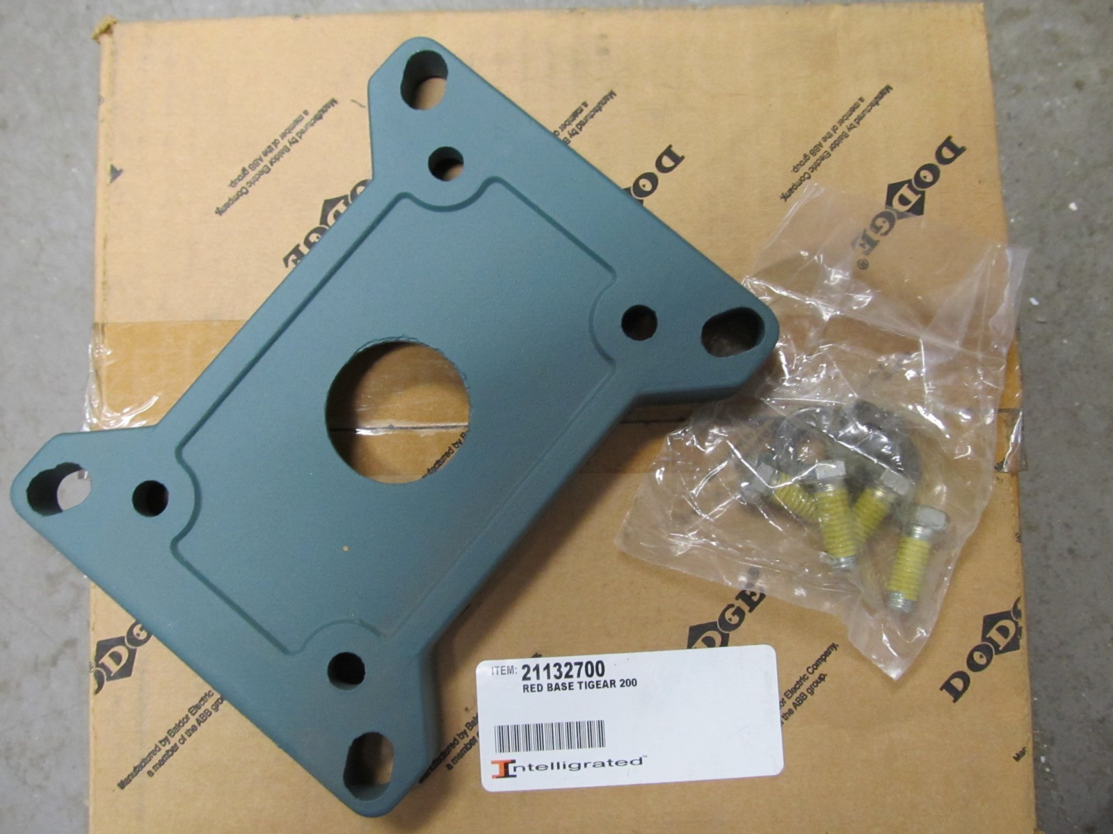 *NEW* DodgeTigear-2 Bolt on Mounting Base Size-20
