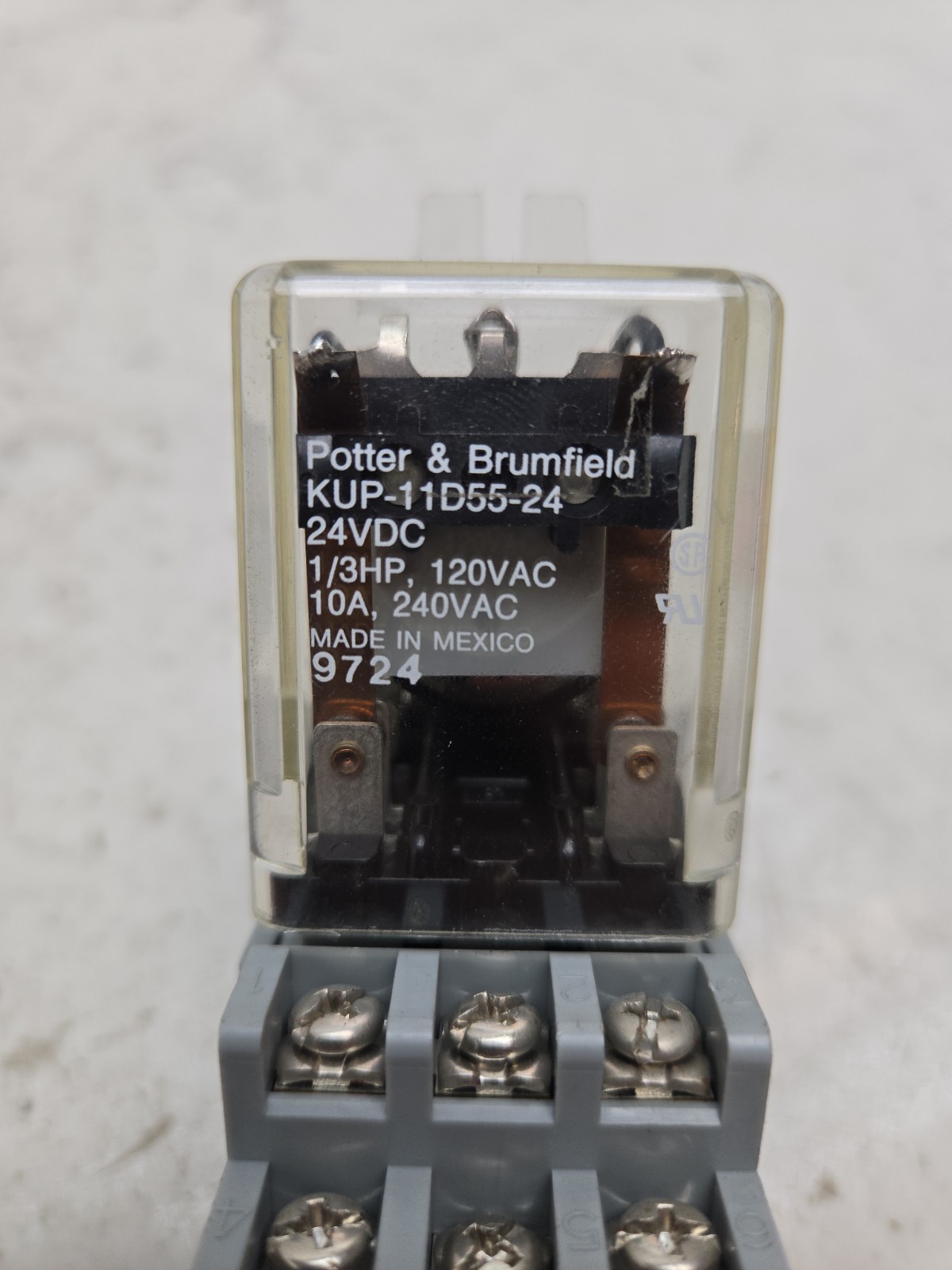 Mixed Lot of Power Relays and Relay Sockets Misc Industrial Electronics See Pics