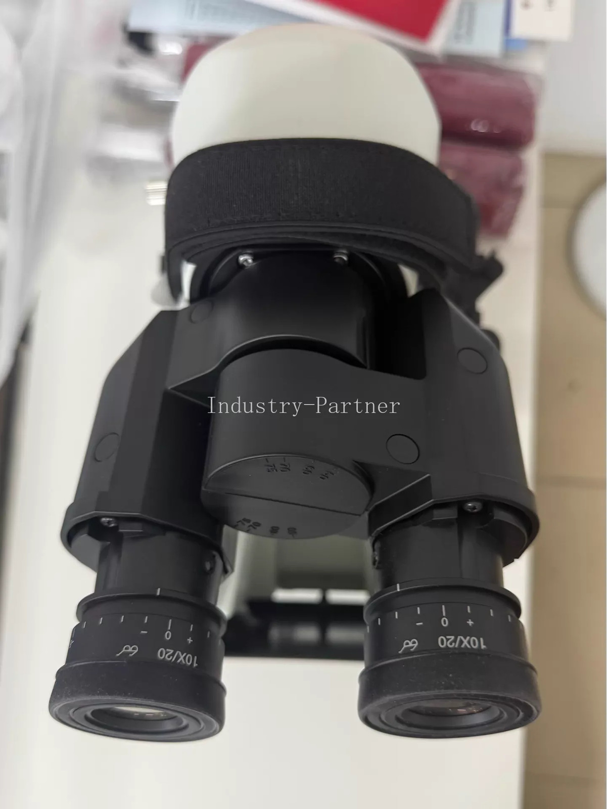 Olympus CX23 Binocular Microscope w/ 10X Eyepieces, 4X/10X/40X/100X Objectives.